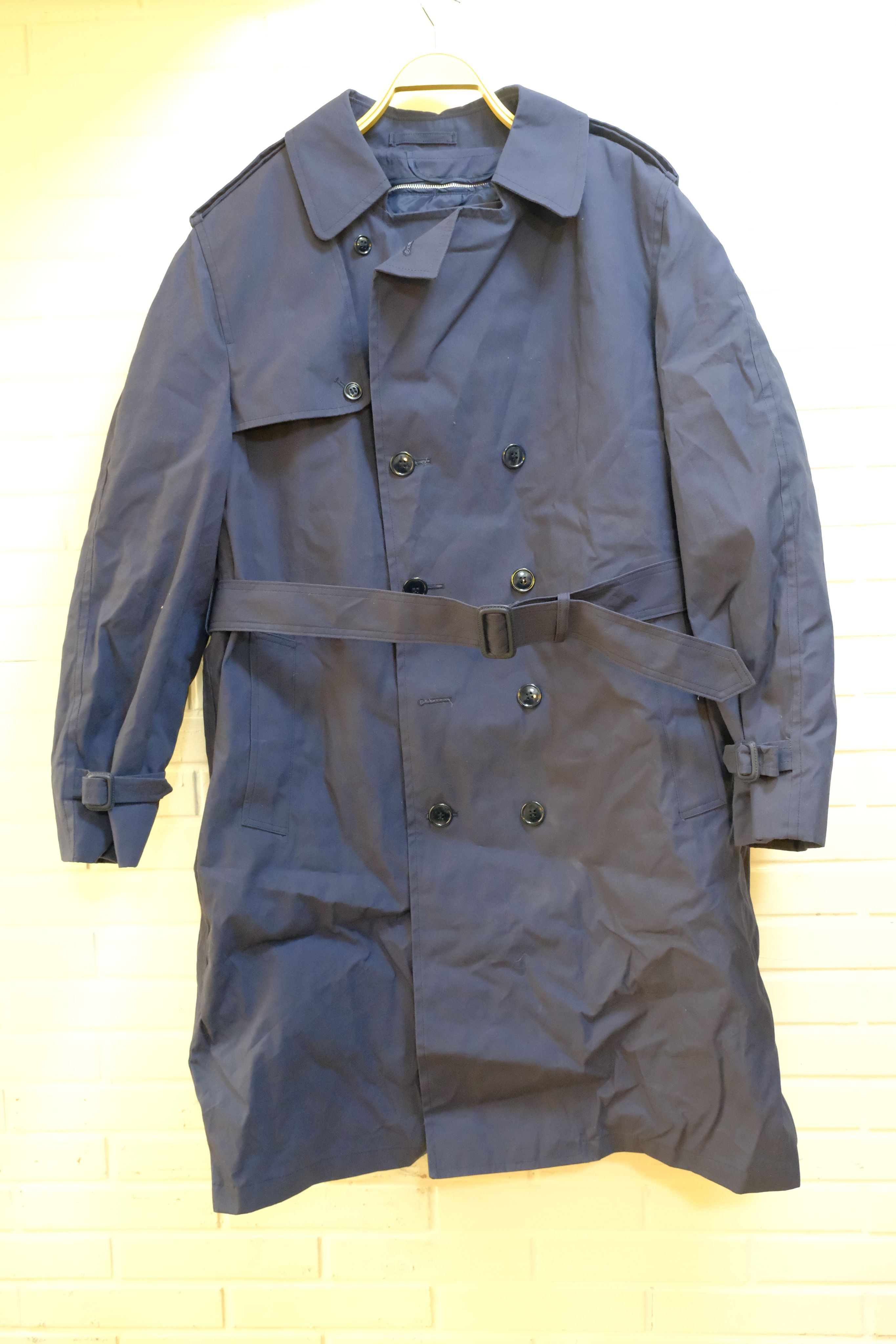 USAF 公發的 COAT， ALL-WEATHER， MEN’S W/ REMOVABLE LINER