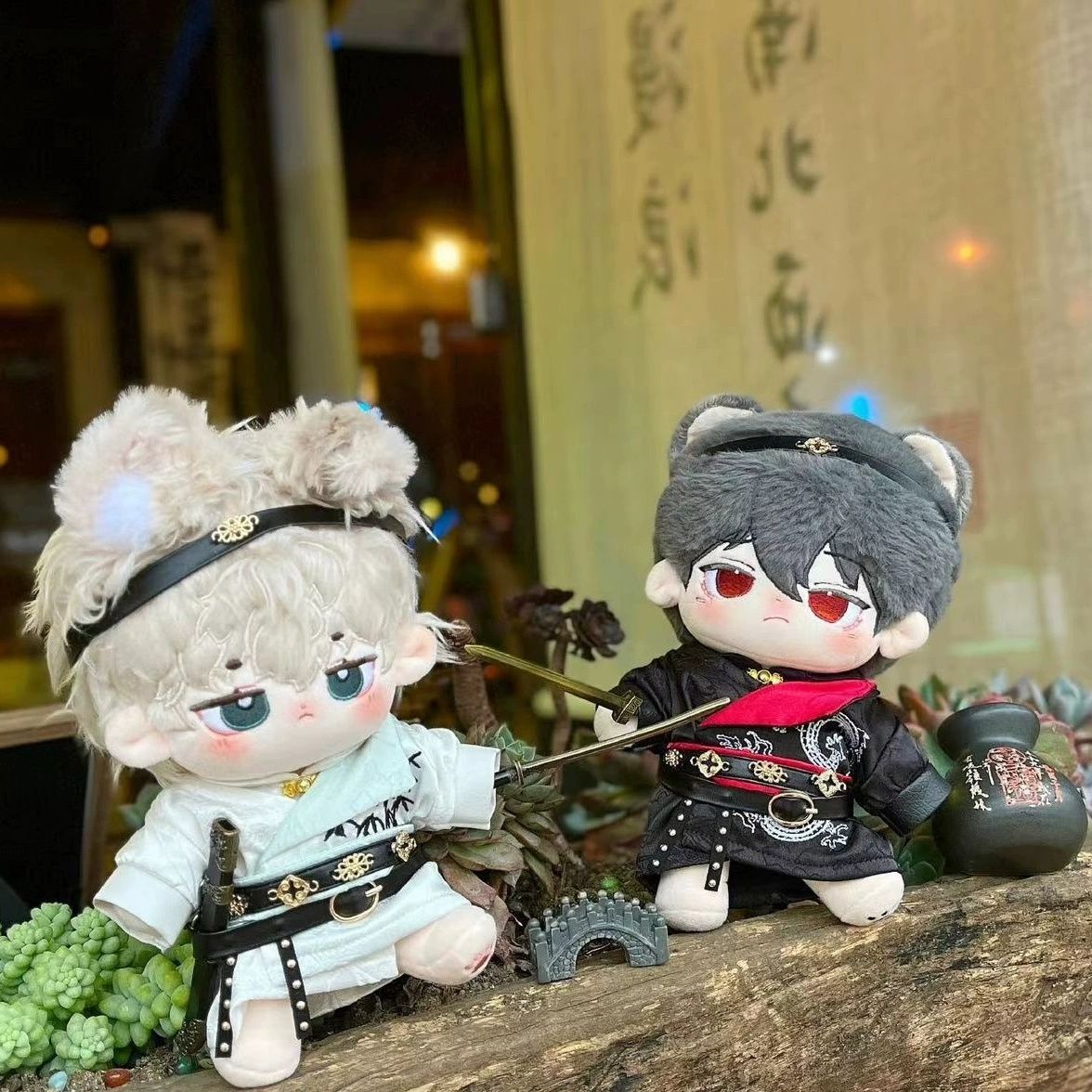 全新20cm娃衣／錦衣衛