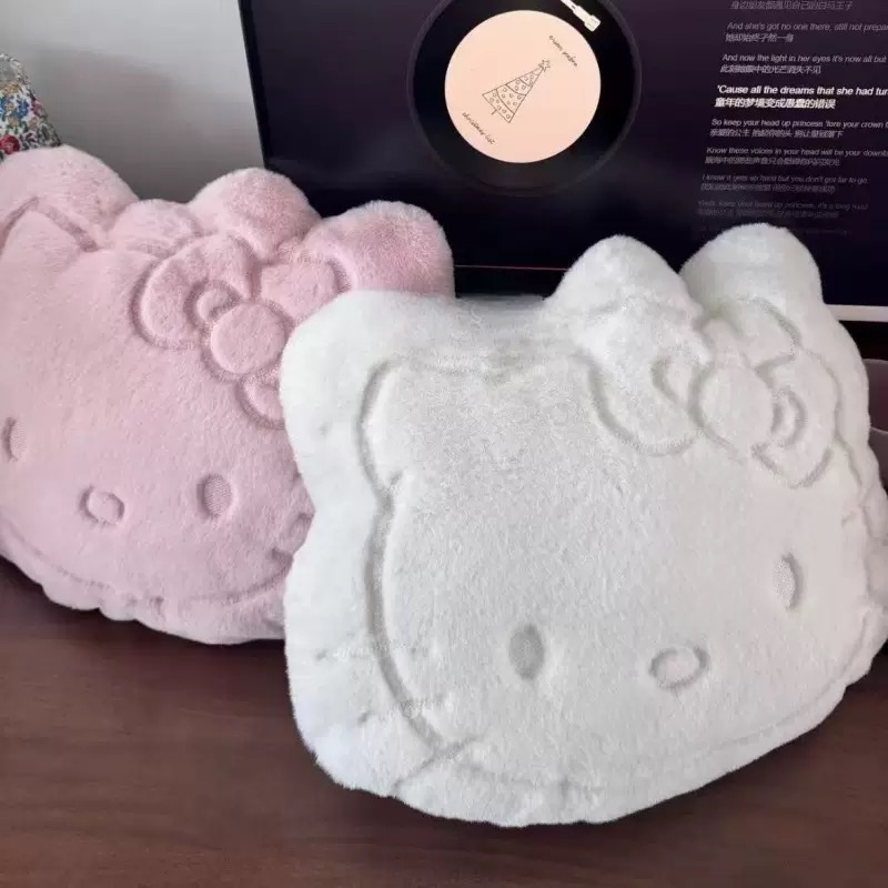 🎀Hello Kitty 雲朵絨毛抱枕