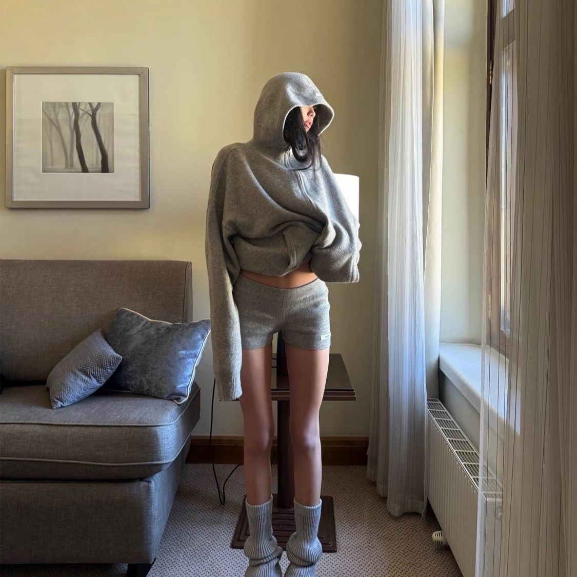 連帽長袖美式外套加短褲灰色兩件套