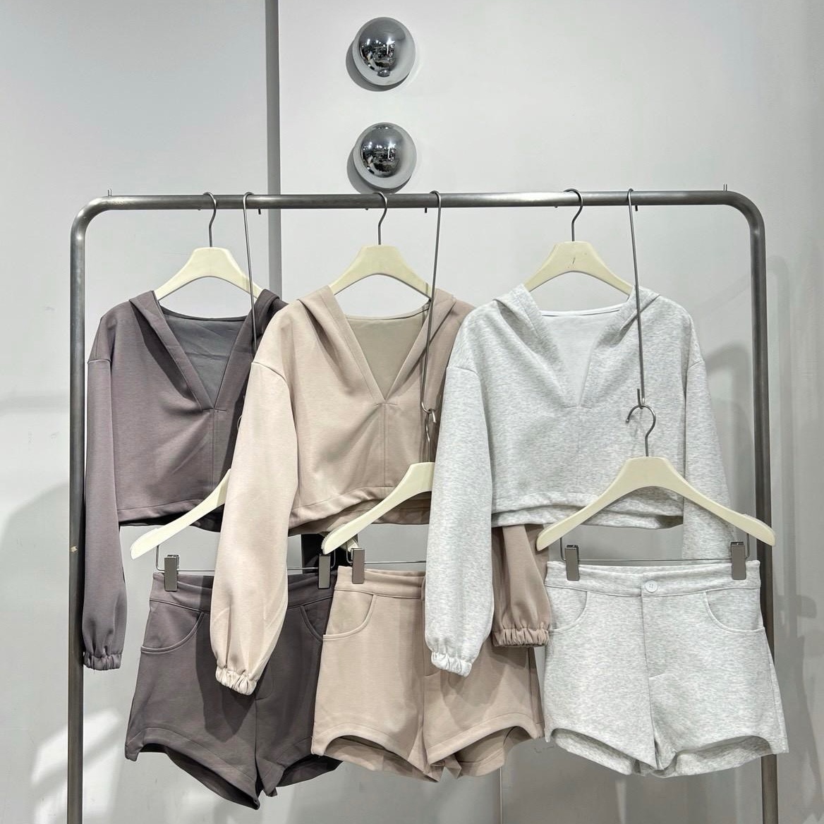 不易皺｜連帽太空棉套裝