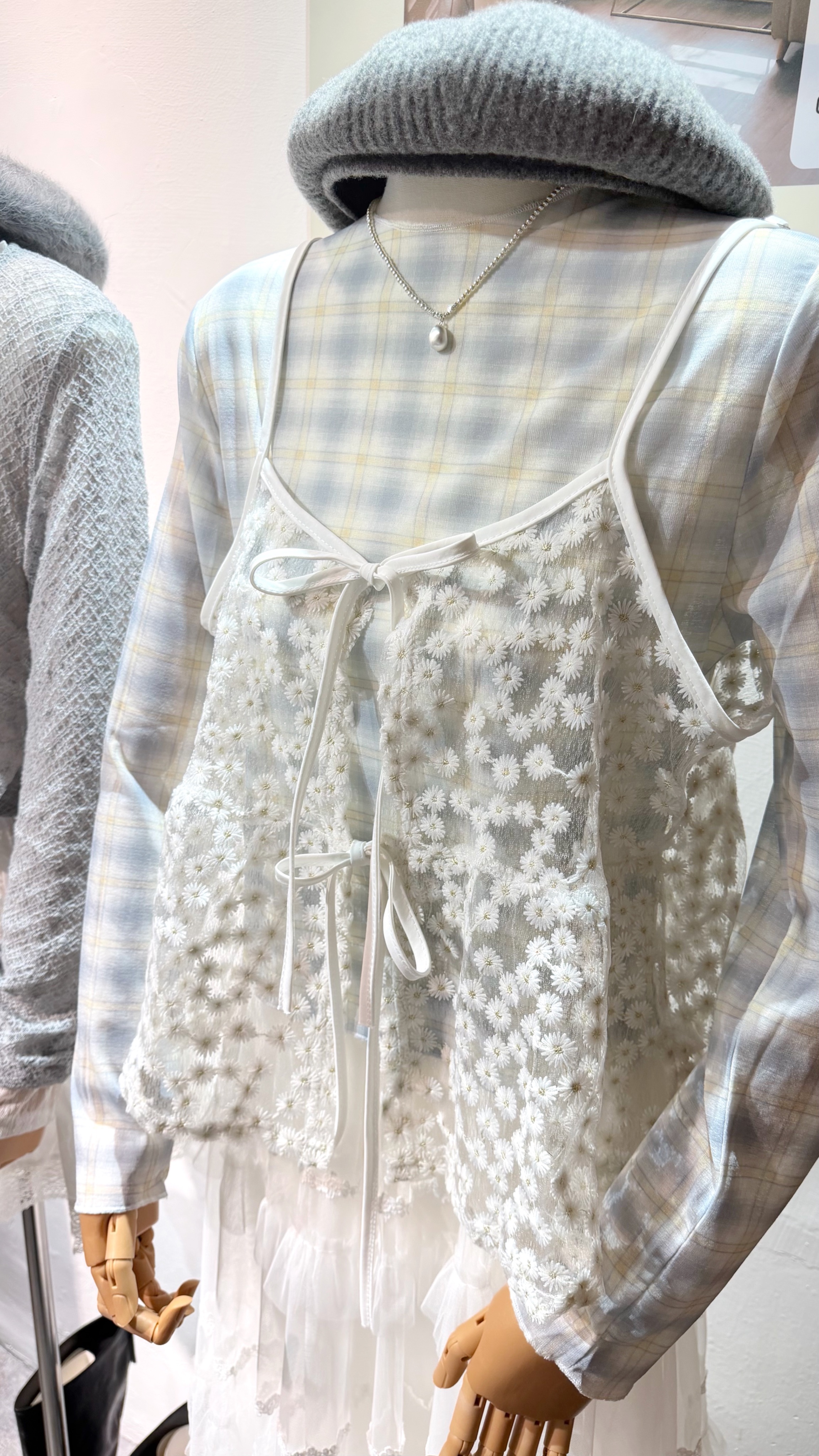 現貨-春日小花綁帶背心