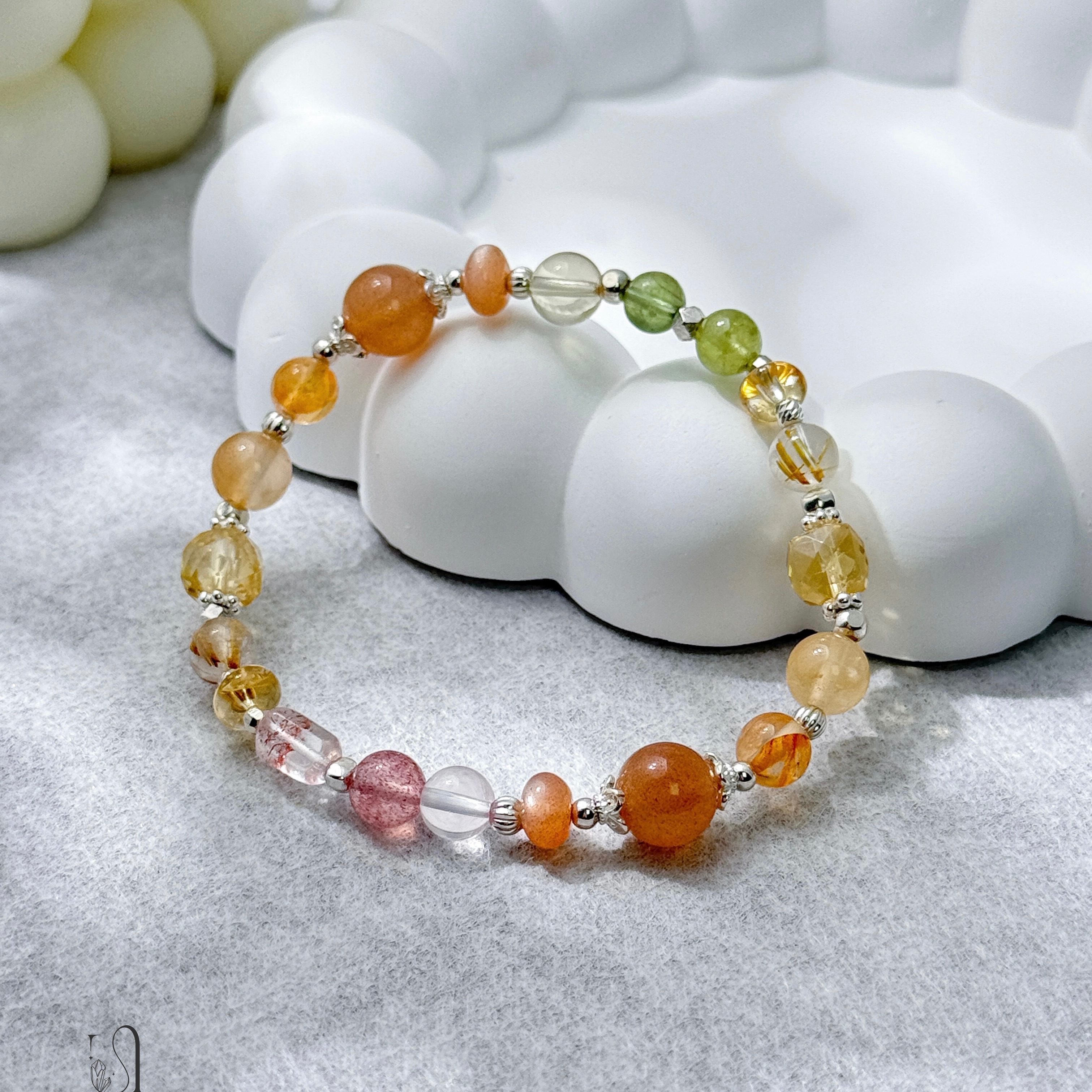日光拾花——太陽石、膠花水晶、黃兔毛、黃水晶、鈦晶、金草莓、粉晶、草莓晶、安德森長石、沙弗萊、綠磷灰石