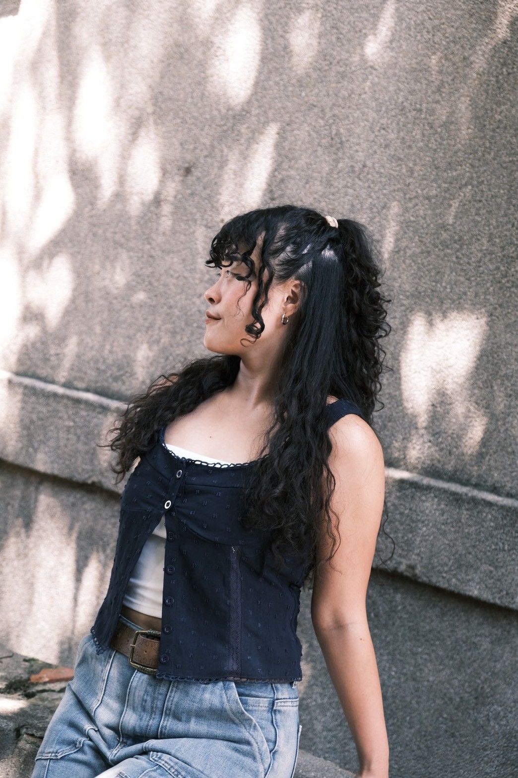 深藍緹花修身辣上衣