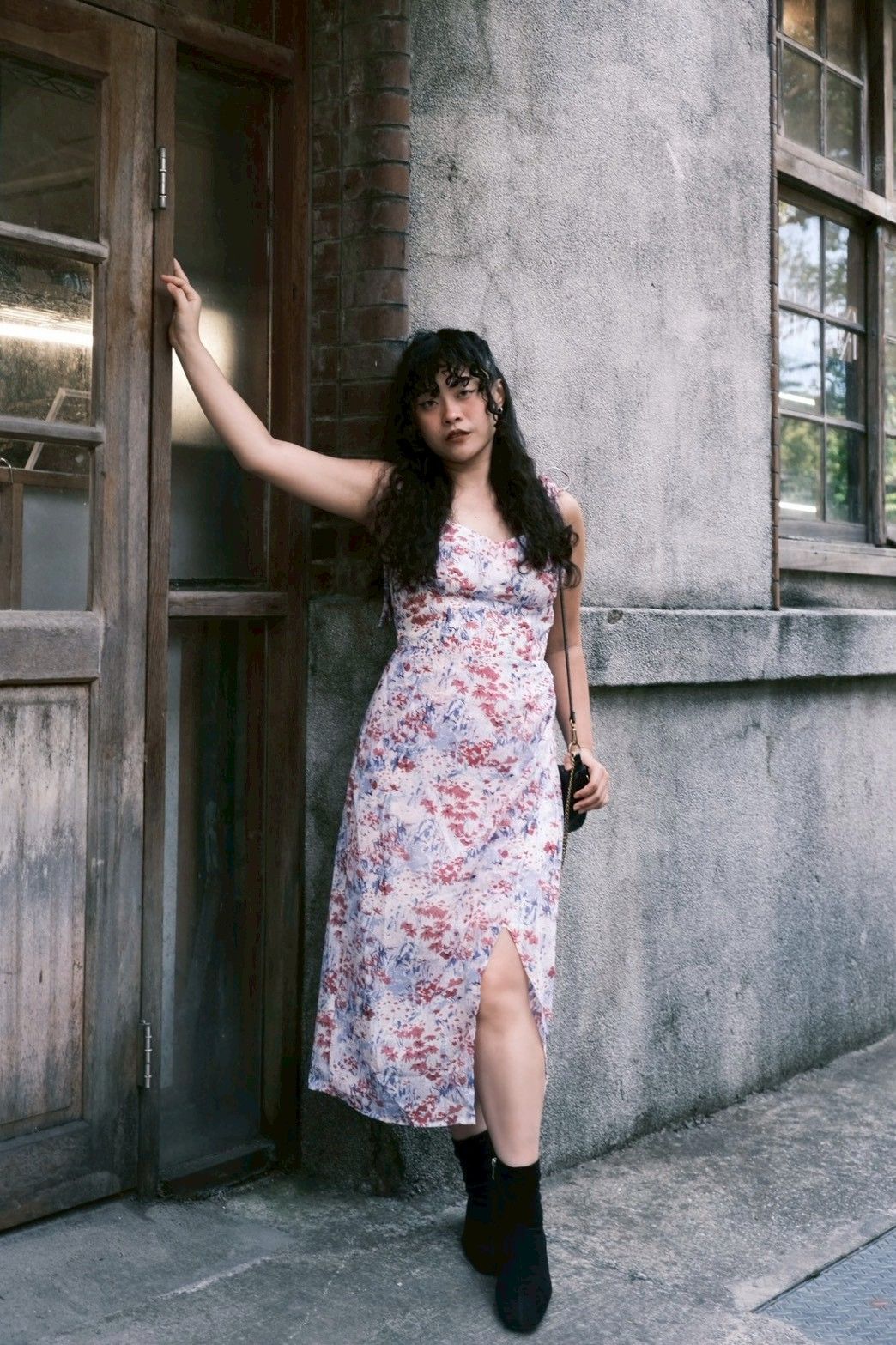 法式落雨雪紡開衩洋裝