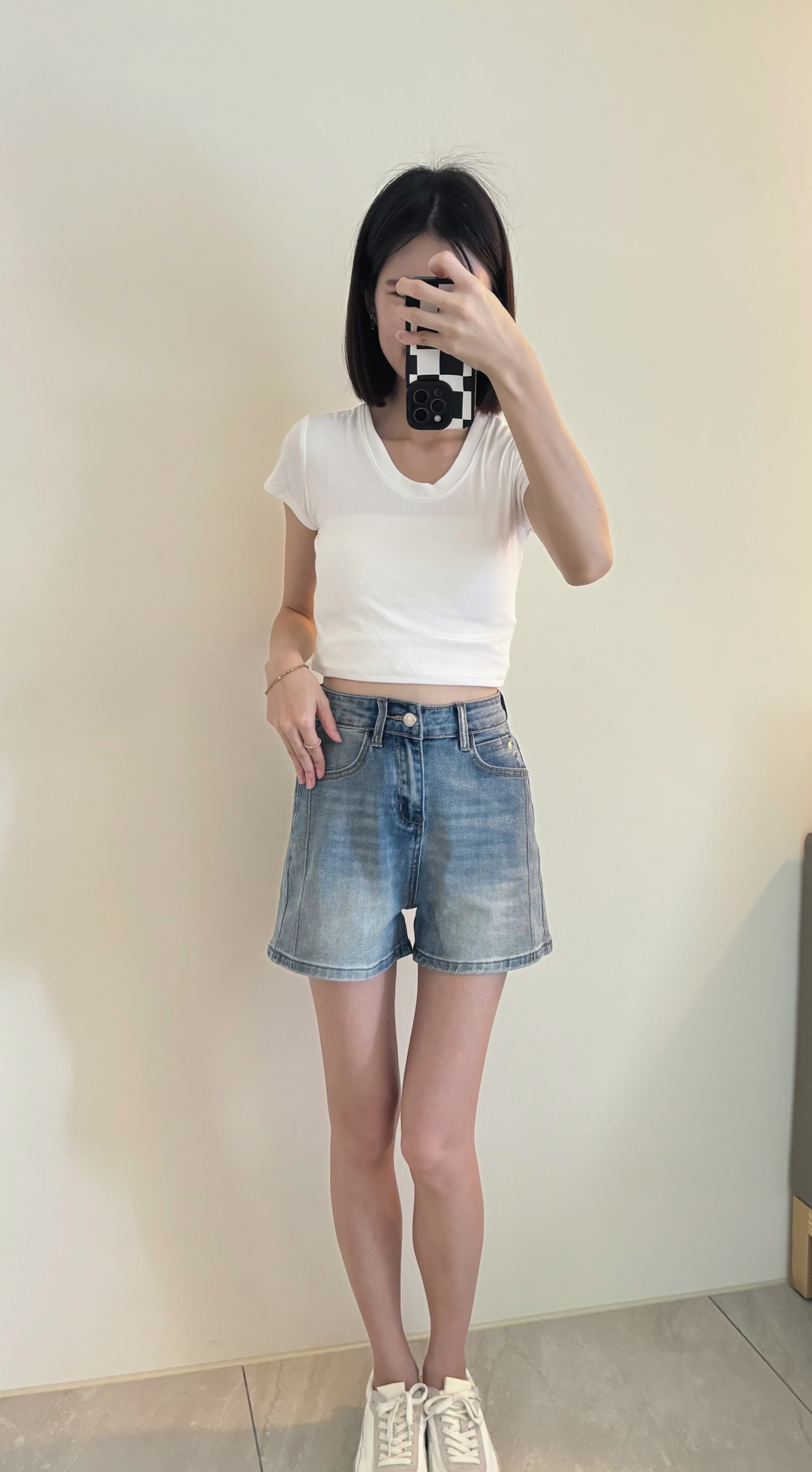 完美版型牛仔短褲