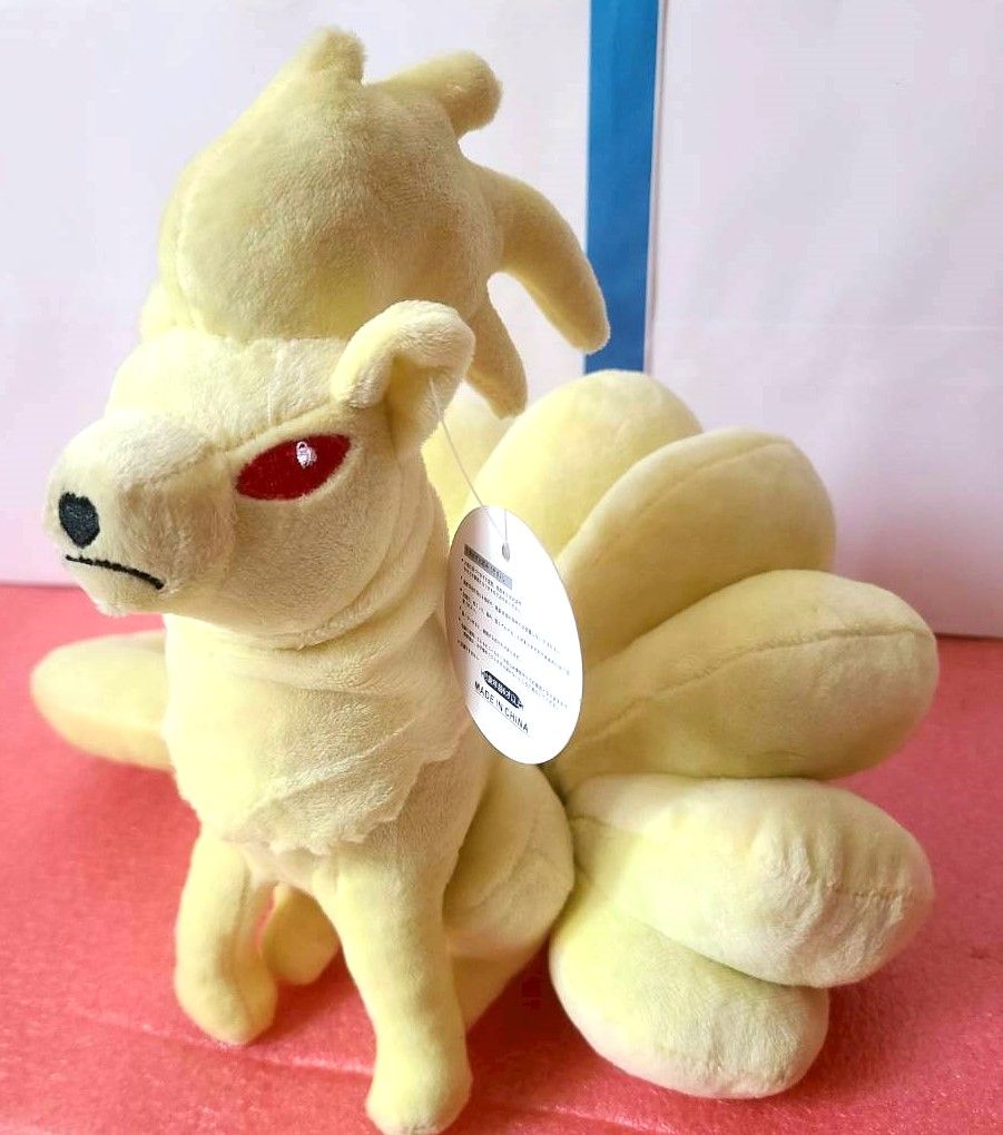 寶可夢 九尾 一般六尾進化後