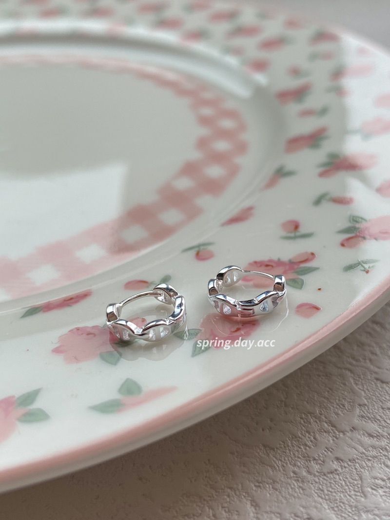 現貨｜s925｜ 經典豬鼻子圈圈純銀耳環✨日常通勤必備