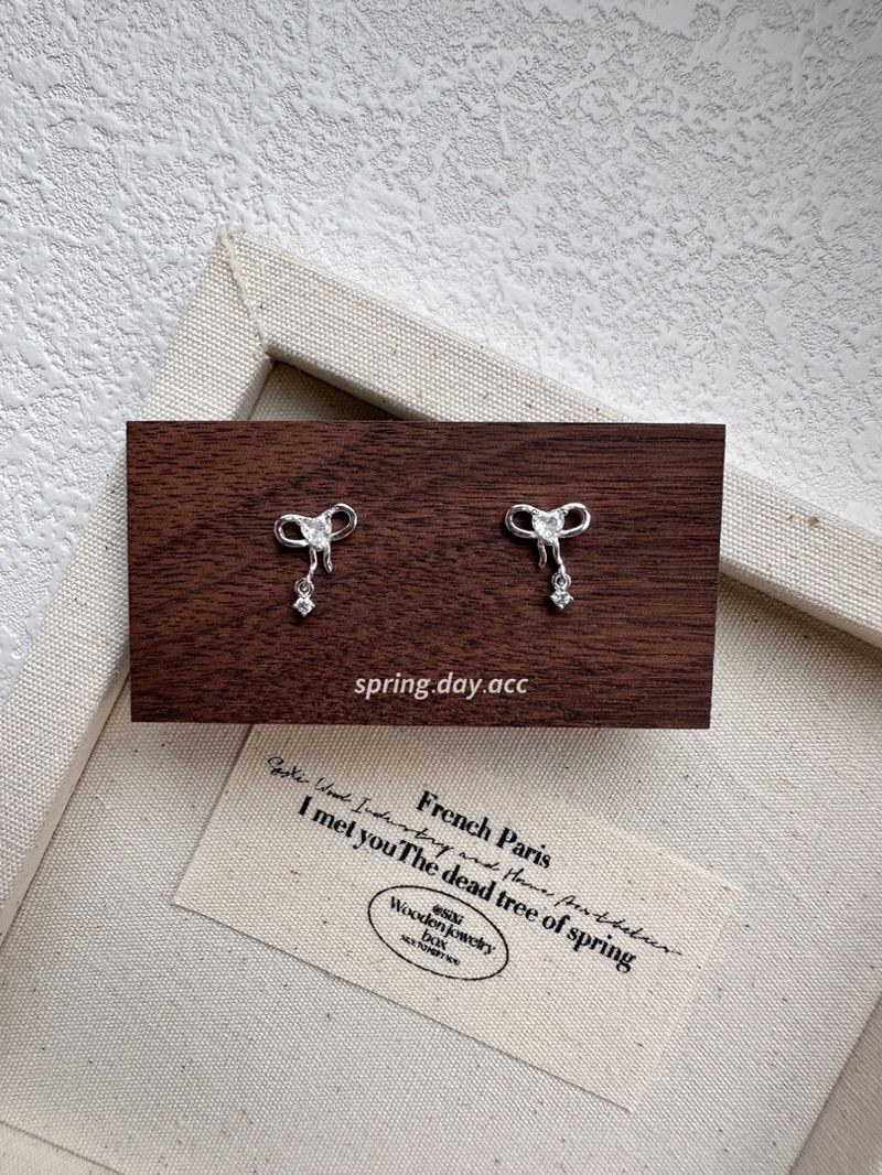 現貨｜s925｜韓國蝴蝶結鋯石垂墜方鑽純銀耳環