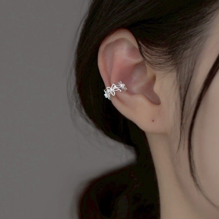 S925純銀｜獨家NEW•鏤空雕花✿花圈耳骨夾