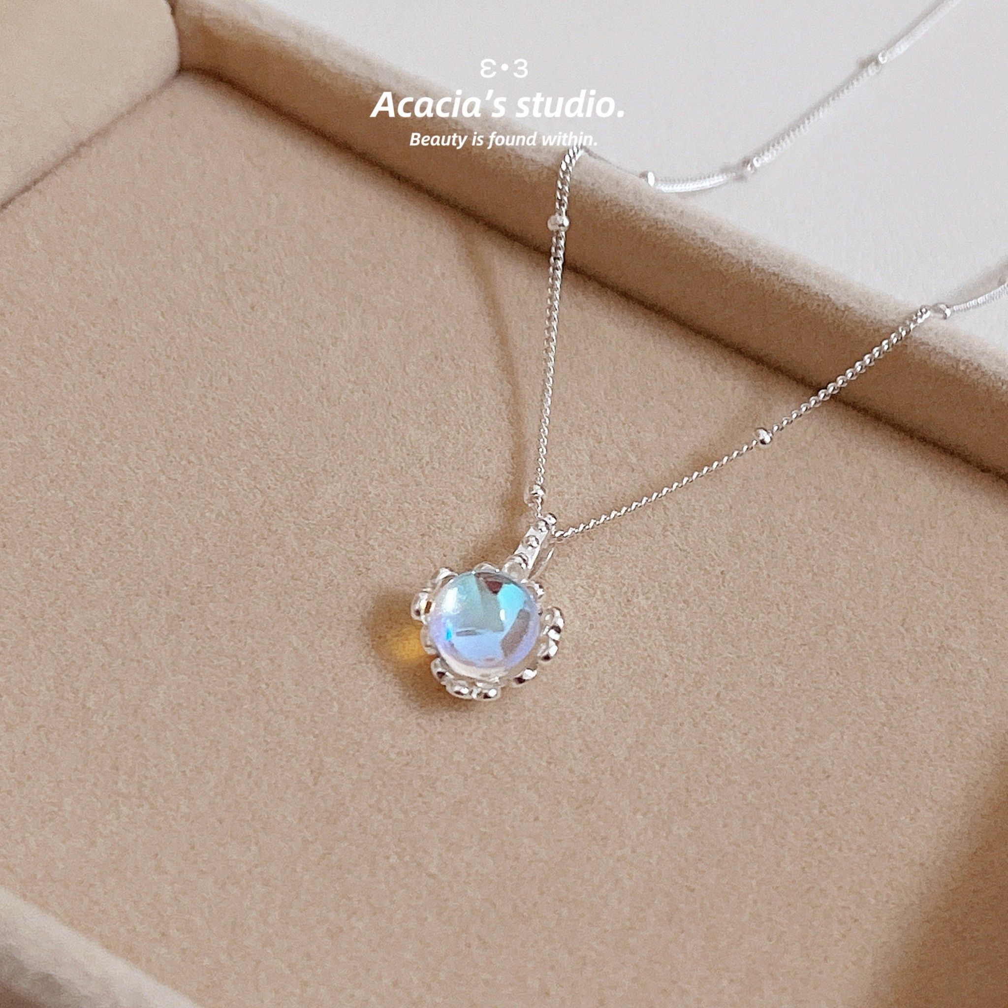 S925純銀｜刻花✿月光石球體吊墜項鍊 季節來臨🌼