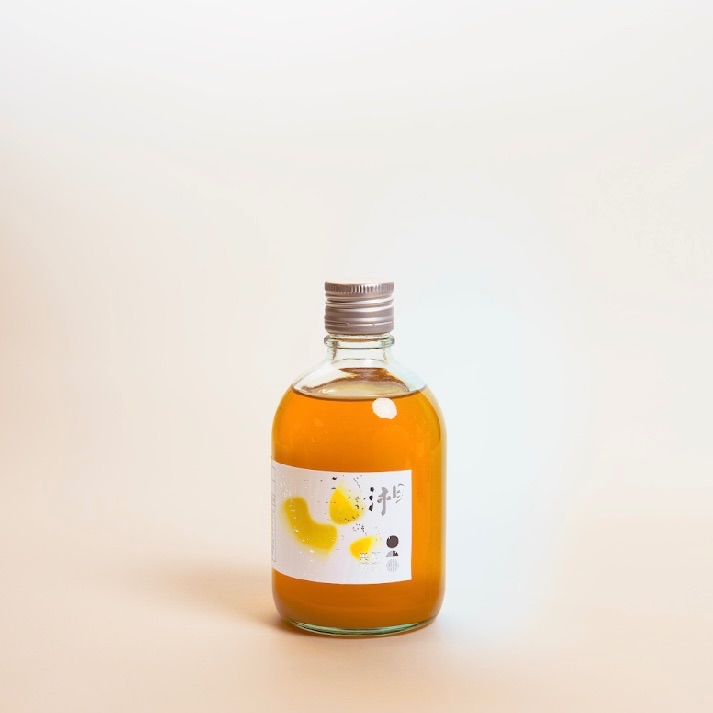 鳳梨薑酵素果露 ：：熱帶風情的活力泉源，鳳梨與生薑的自然發酵協奏曲：：