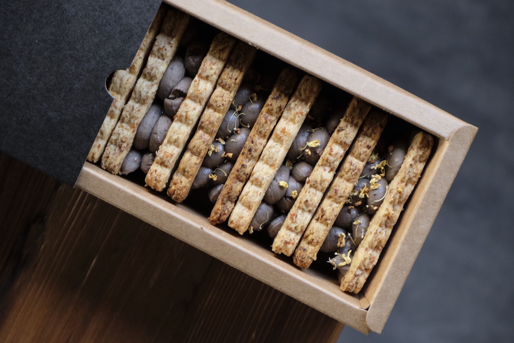 茶香爆擊｜桂花烏龍夾心餅乾⭣點開有口味說明