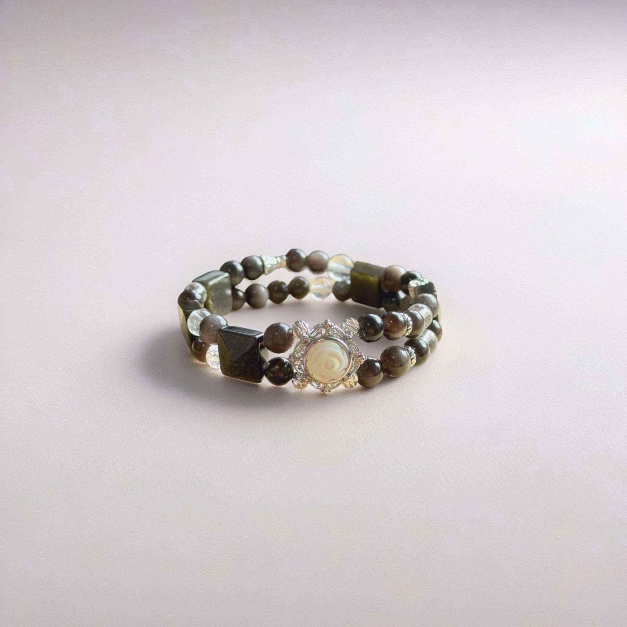 👉【沫緞微光】金曜石 × 銀曜石 × 白水晶 手排設計串｜16cm 招財守護 平衡能量 天然水晶手鍊