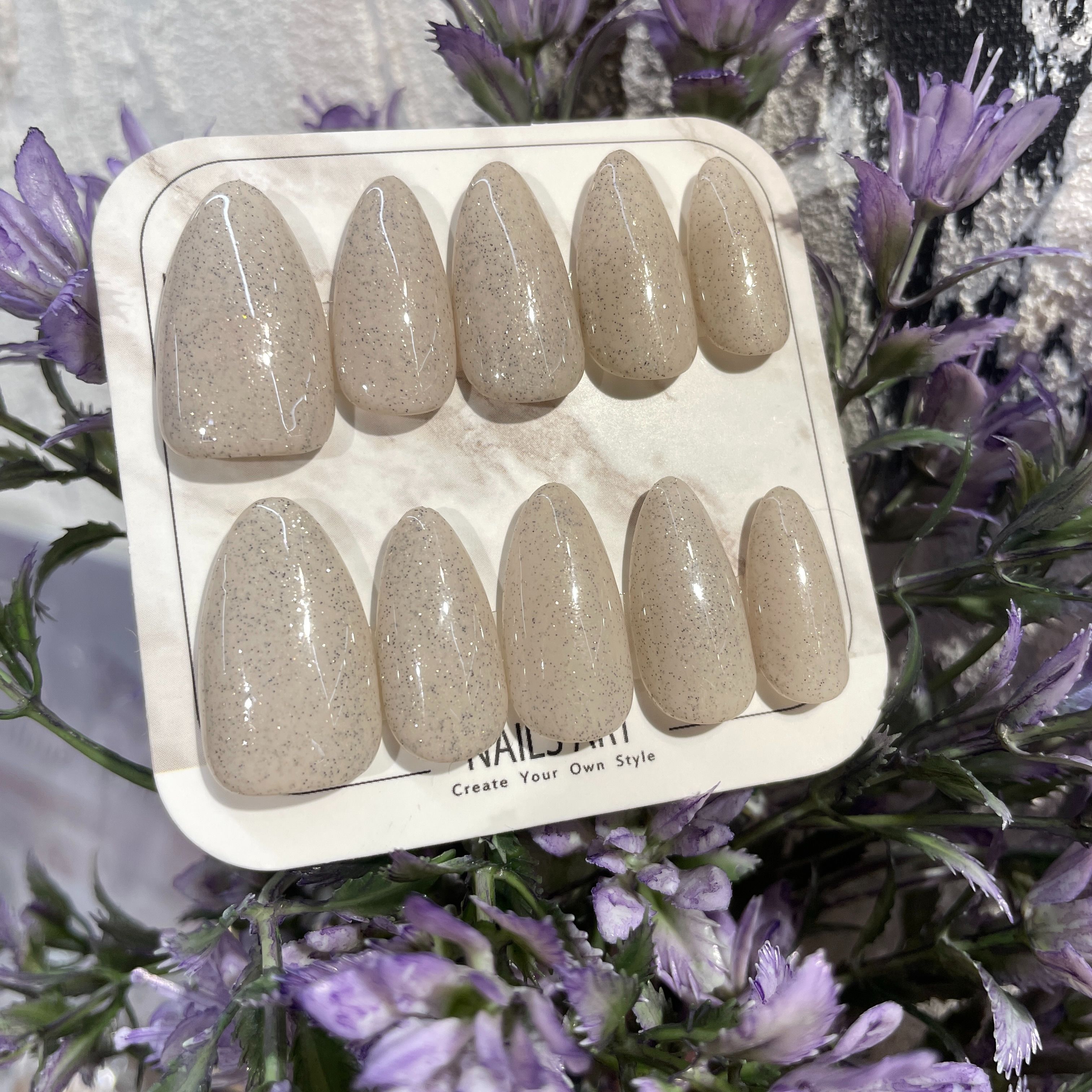 【杏霜柔紗】 穿戴甲