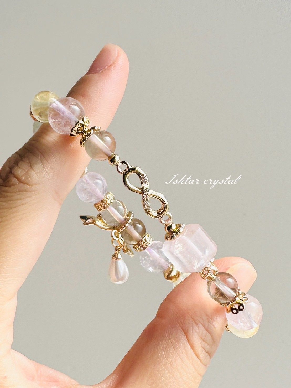 強力推薦❣️溫柔色系🧚‍♀️設計款198｜無限系列✨粉晶·檸檬黃水晶·綠兔毛·茶晶·紫水晶