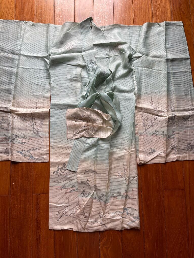 淺綠色兒童和服整件未拆