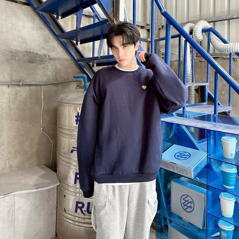 |預購|SMILE HEART 暖絨繡花衛衣 韓系寬鬆情侶款 保暖厚棉內刷毛 微笑愛心設計