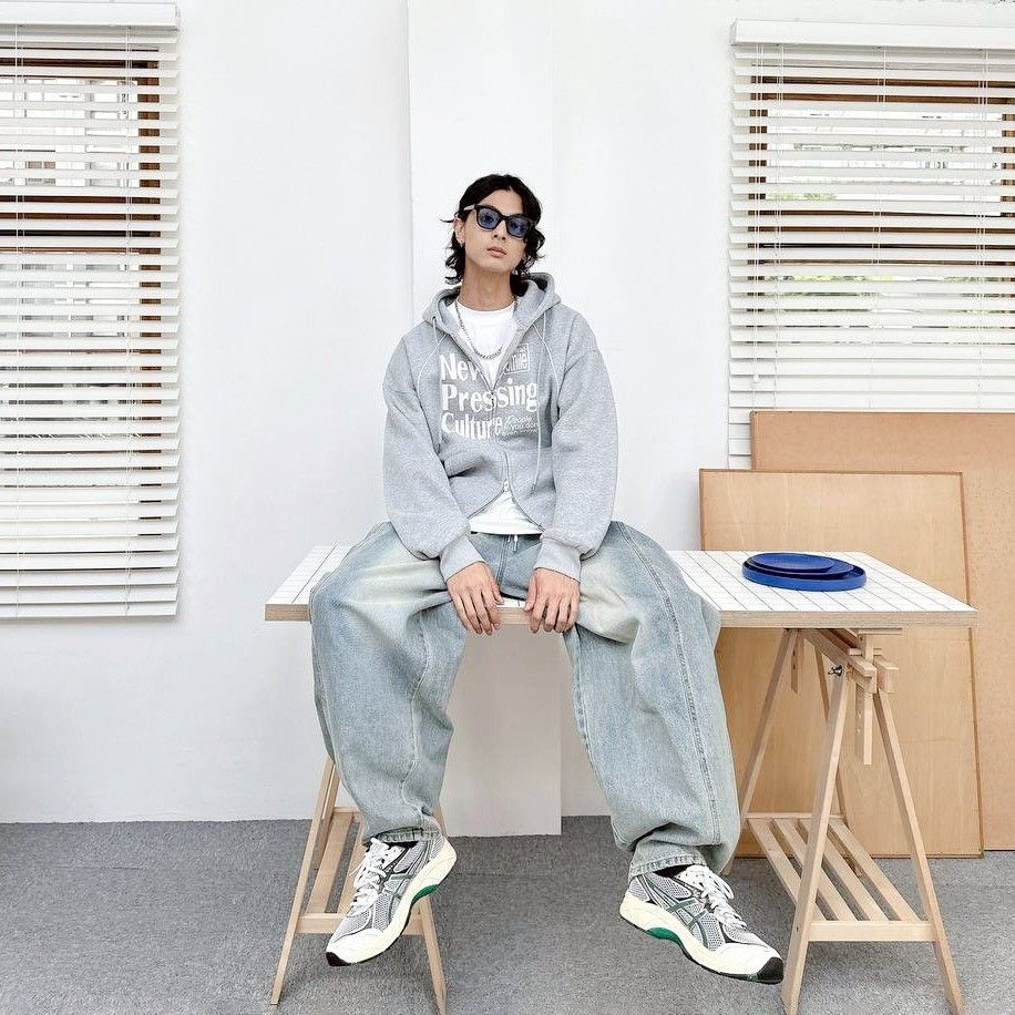 |預購| Never Pressing Culture線條雙練連帽外套