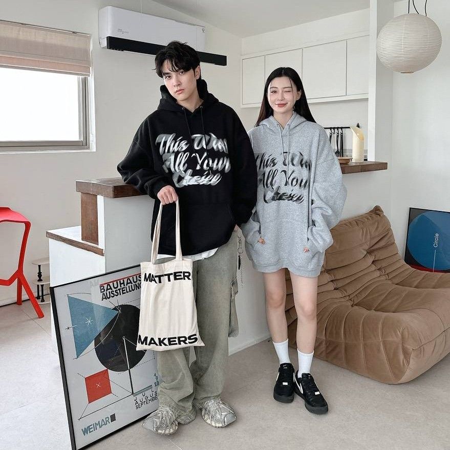 |預購|動態模糊英字帽T