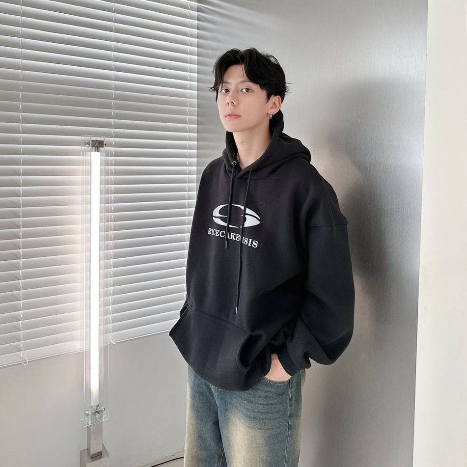 |預購|發泡英字科技感銀漆帽T