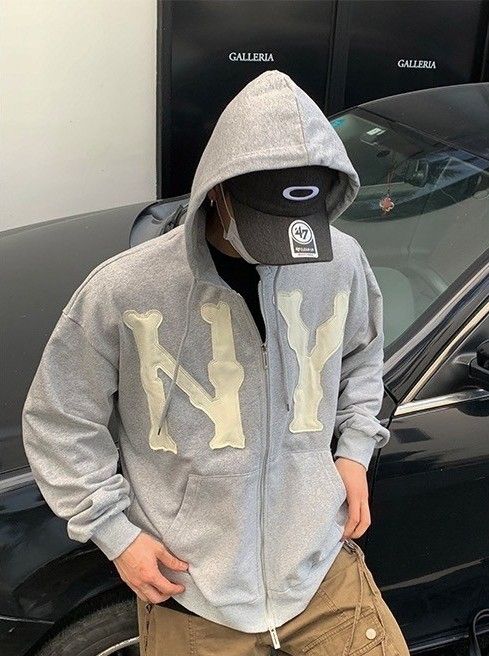 |預購|NY字母刺繡連帽外套