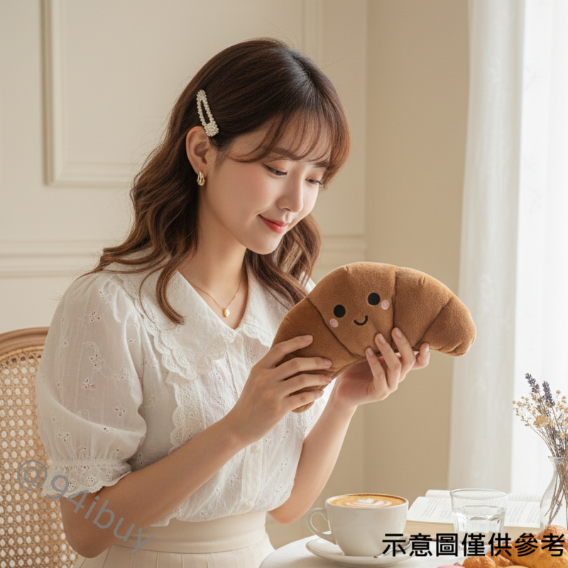 聖誕交換禮物 荷蘭 HEMA 歐洲限定可頌造型收納包 可愛收納化妝包 絨毛動物造型 趣味造型筆袋 暖冬禮物