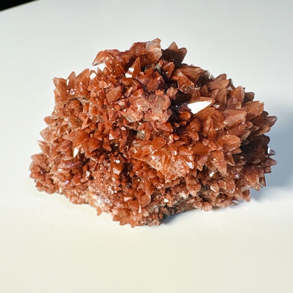 雙色漸層巧克力脆皮派（雙面不同層次與色感）