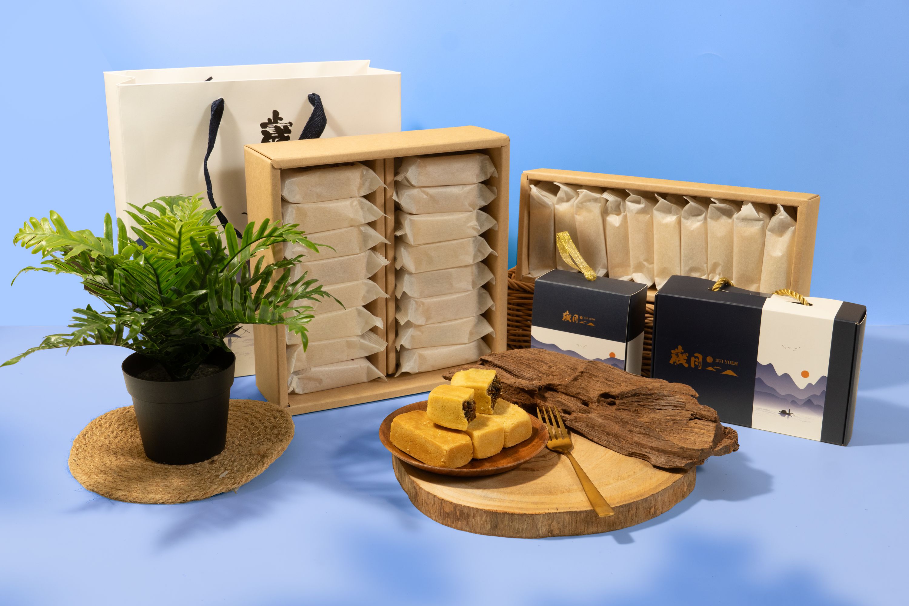 歲月土鳳梨酥 榮獲2025年台灣百大糕餅伴手禮-金質獎  2024台中十大伴手禮