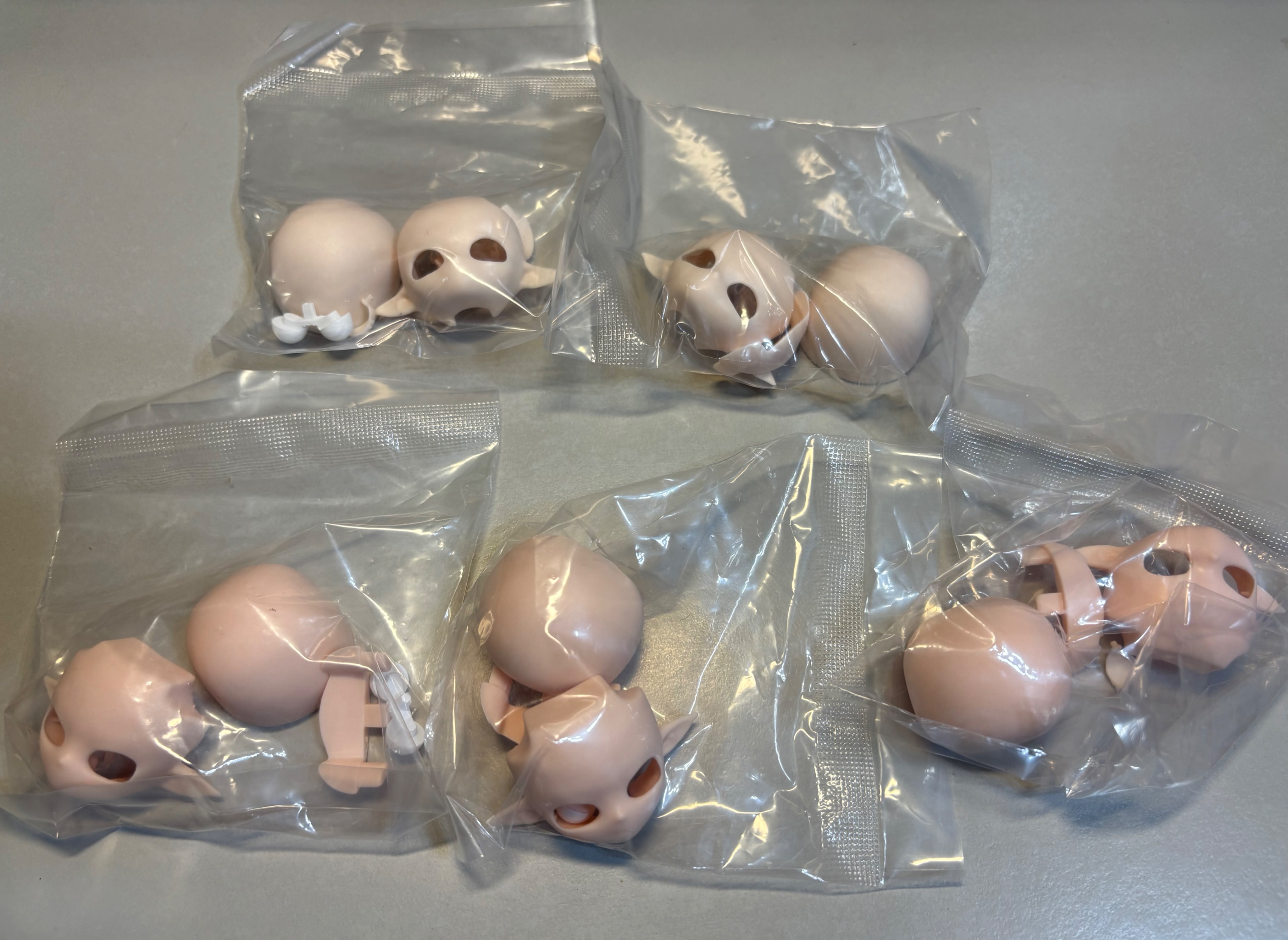 蘑菇菌加購娃衣、臉