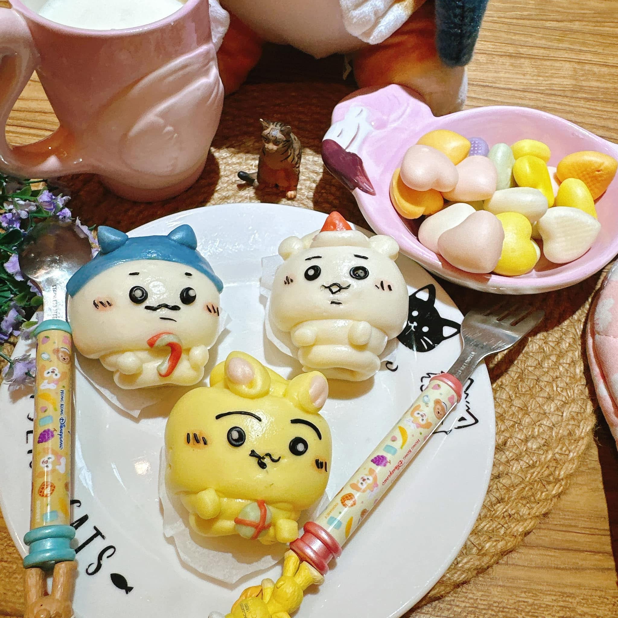 吉伊卡哇聖誕節熱狗捲