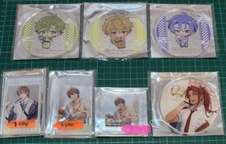 新世界狂歡_官方周邊