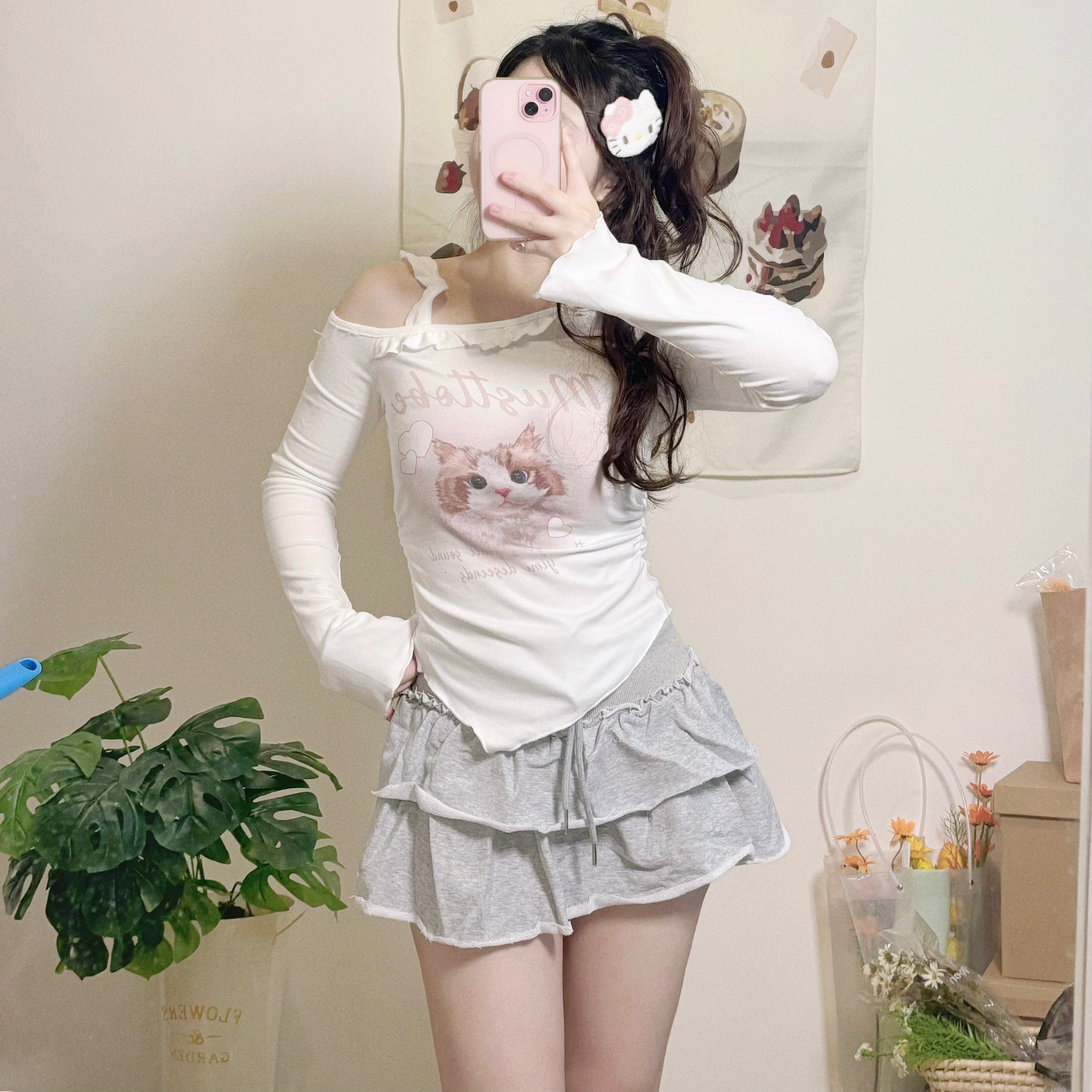 現貨｜花邊斜肩可愛貓咪薄長袖（3色）