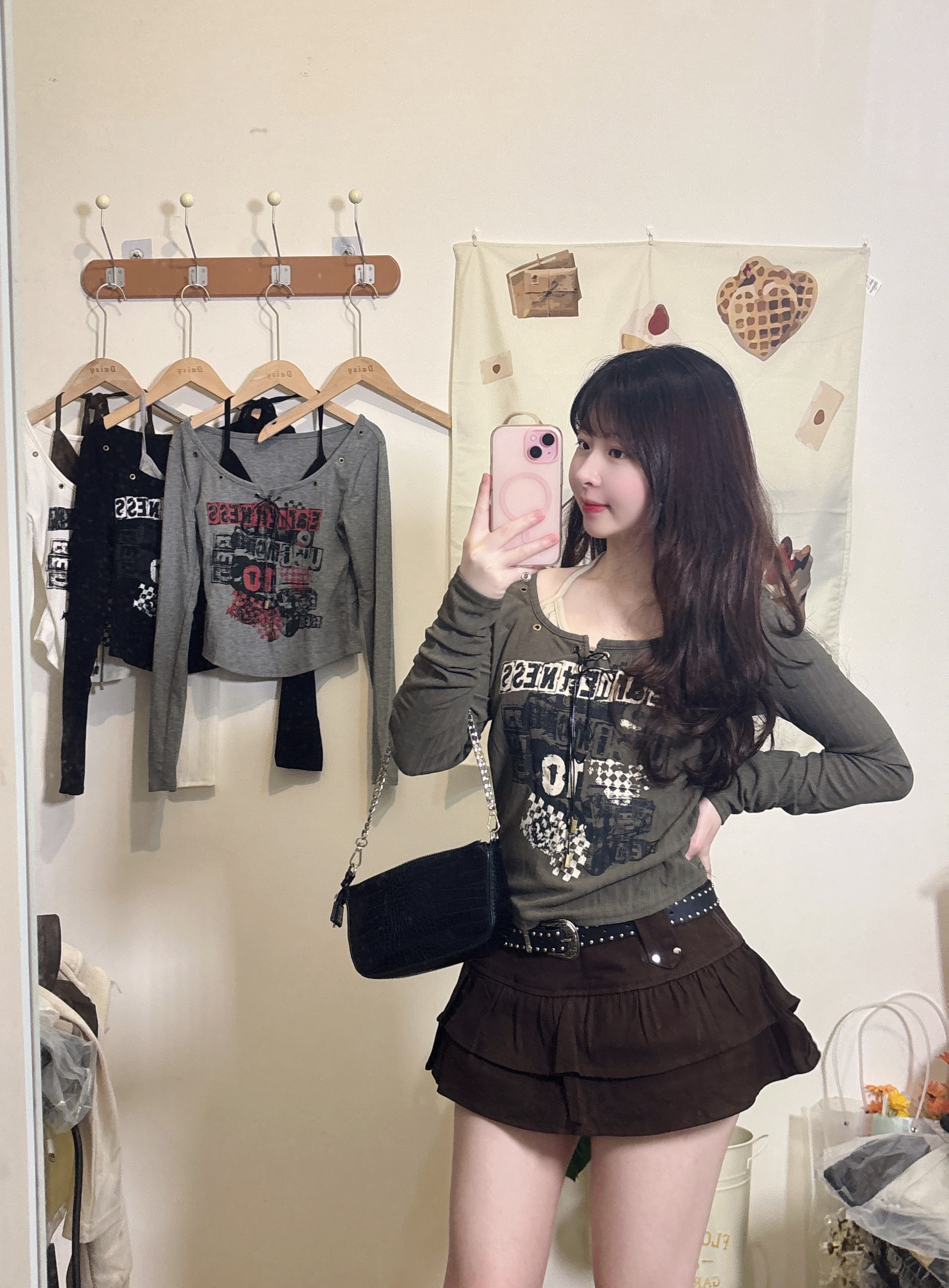 現貨｜個性卯釘假兩件上衣（4色）