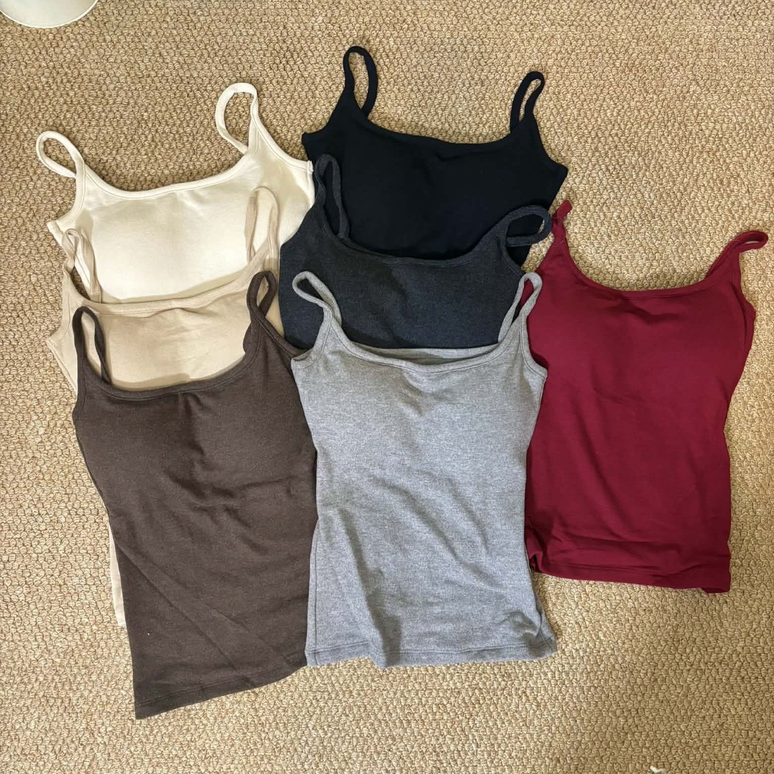 現貨｜秋冬必備！百搭雙面德絨帶胸墊背心（7色）