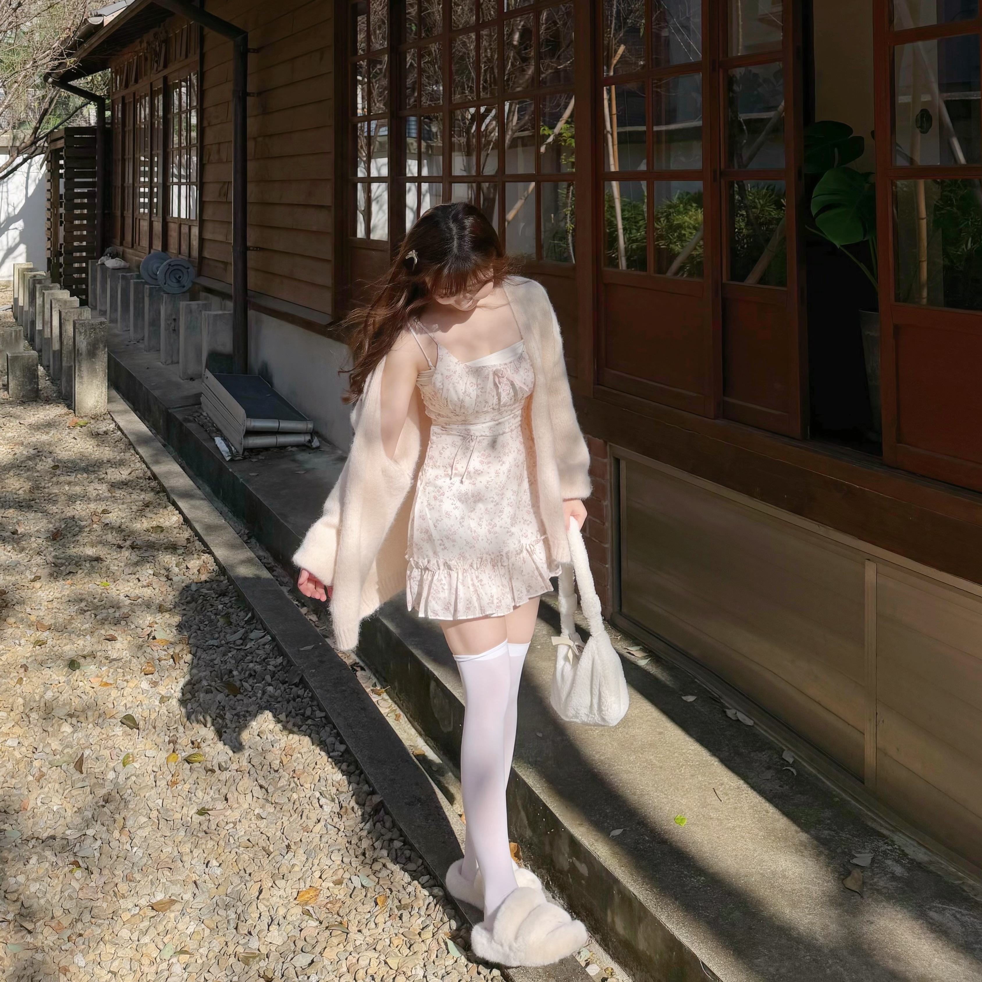 現貨｜草莓牛奶🍓碎花收腰洋裝+蝴蝶結針織外套