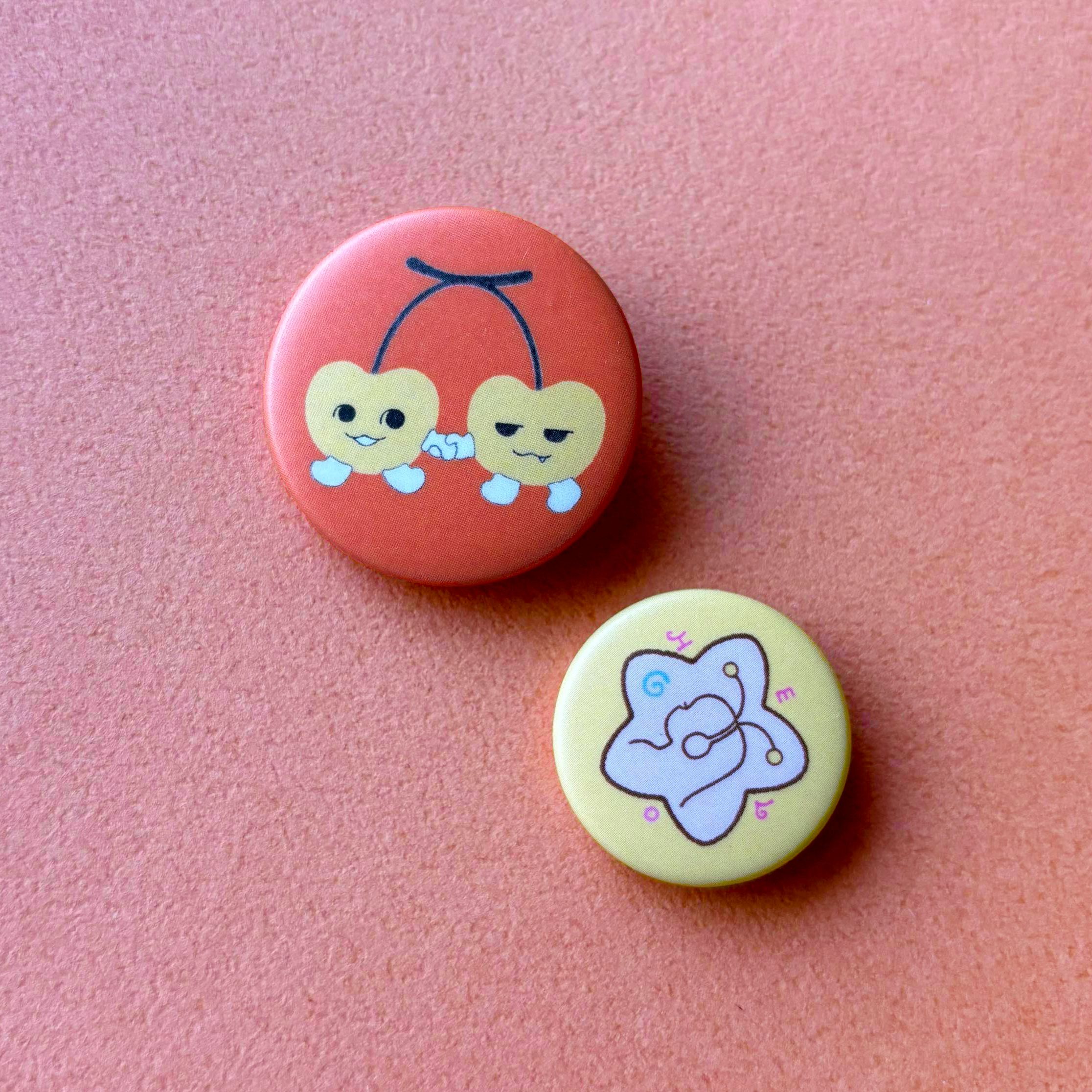 〈 Cherry Twins〉• 徽章組