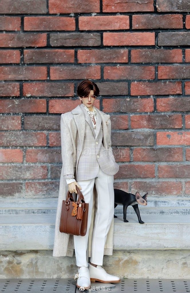 70-75cm適用 / 我渡千山「社畜包」（棕色，全新未拆）