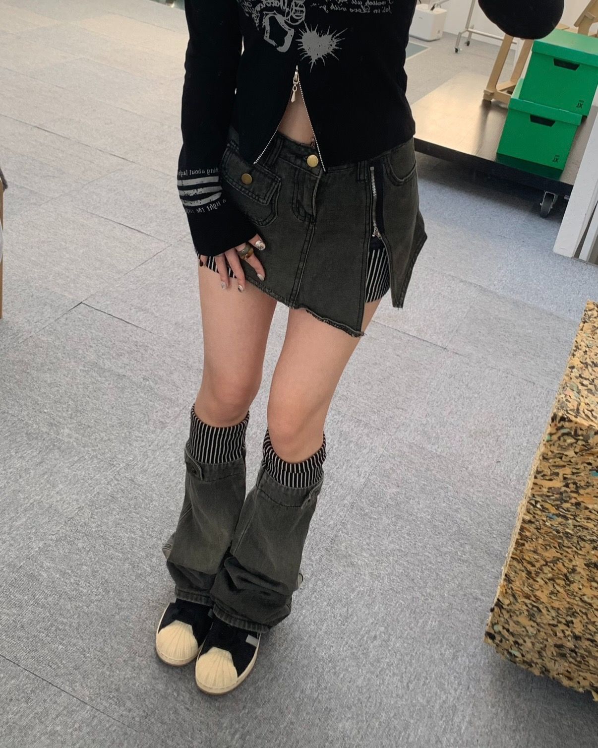 送襪套💥軍綠牛仔裙