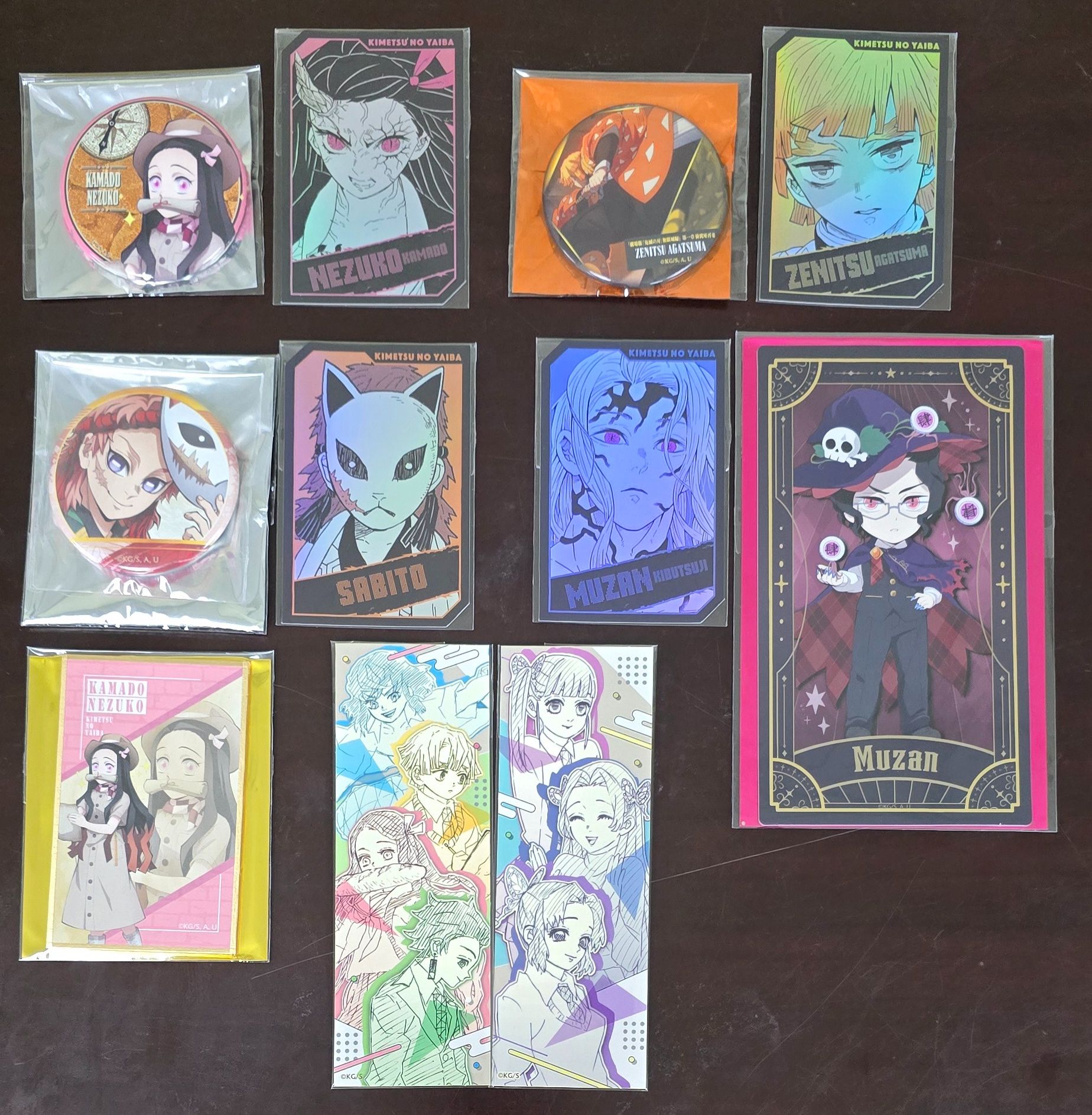 綜合小卡與徽章