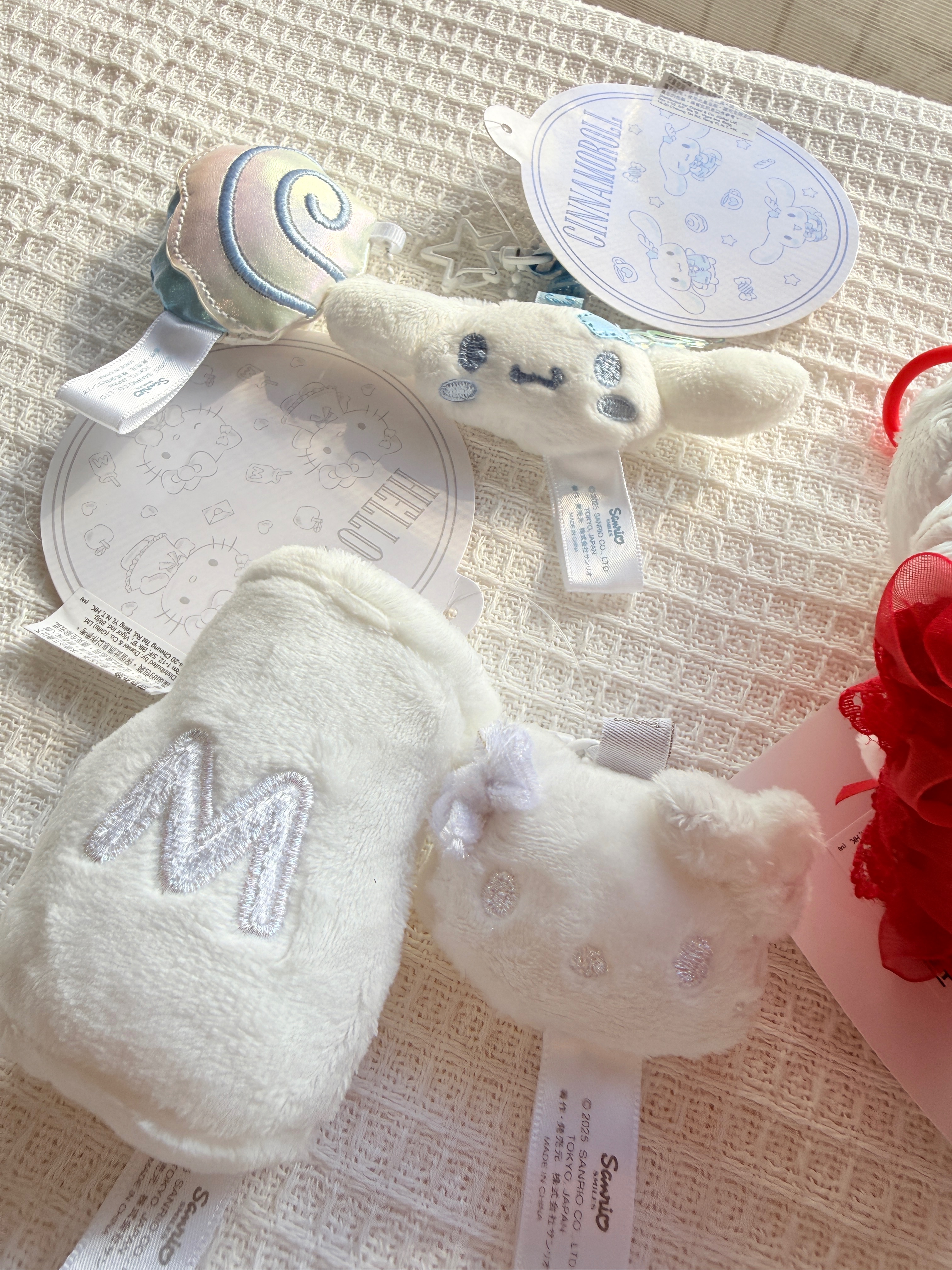 現貨 香港三麗鷗吊飾 柔光系列 凱蒂貓 大耳狗