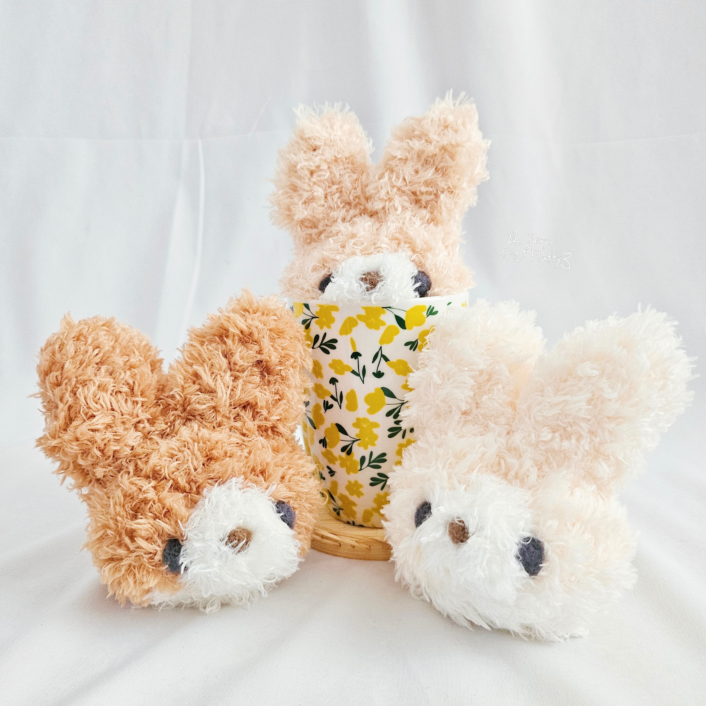 《𝑴𝒂𝒓𝒔𝒉𝒎𝒂𝒍𝒍𝒐𝒘》超柔軟💭換裝🎀手工針織小動物吊飾_兔兔🐰