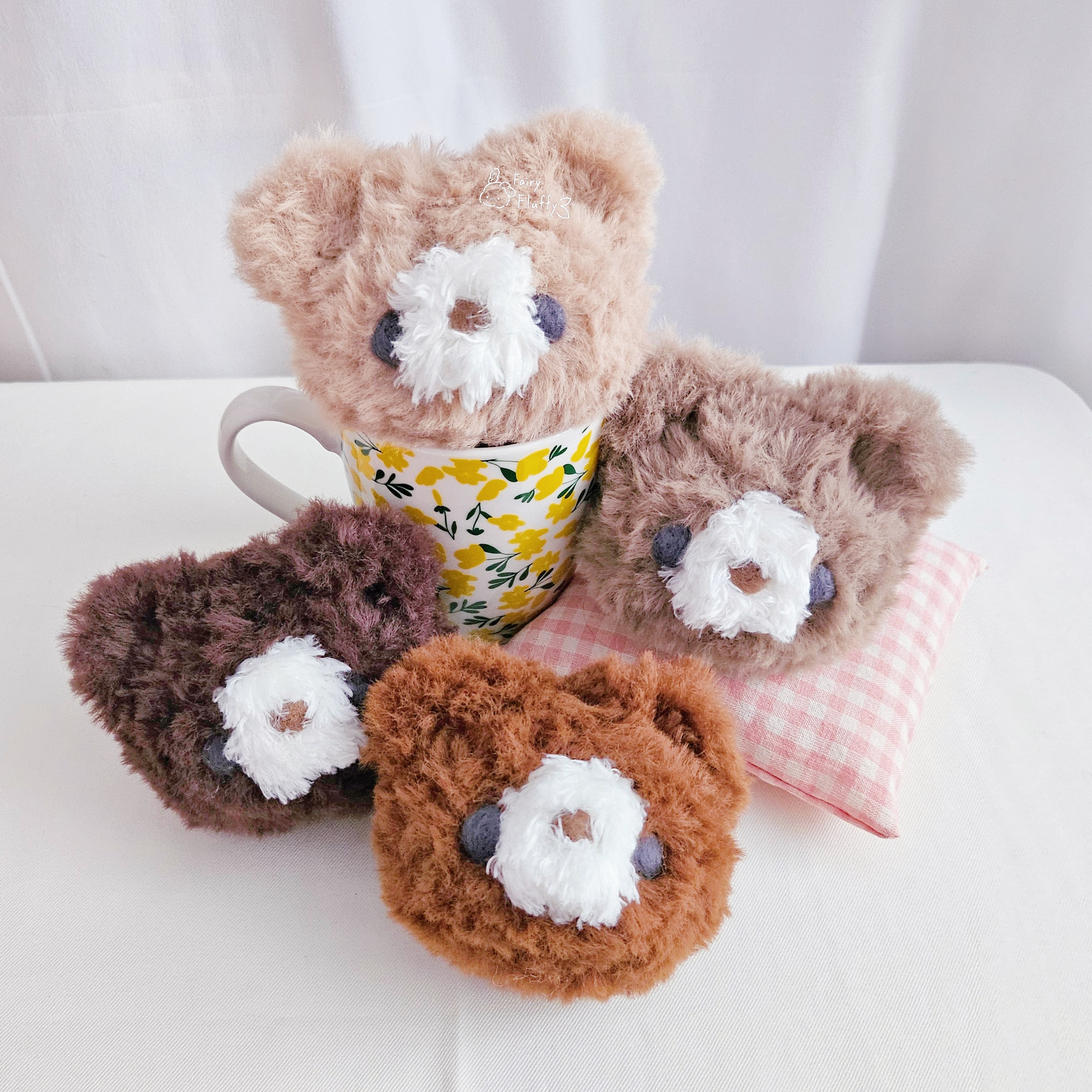 《𝙵𝚛𝚘𝚜𝚝𝚒𝚗𝚐》超柔軟💭換裝🎀手工針織小動物吊飾_熊熊🐻