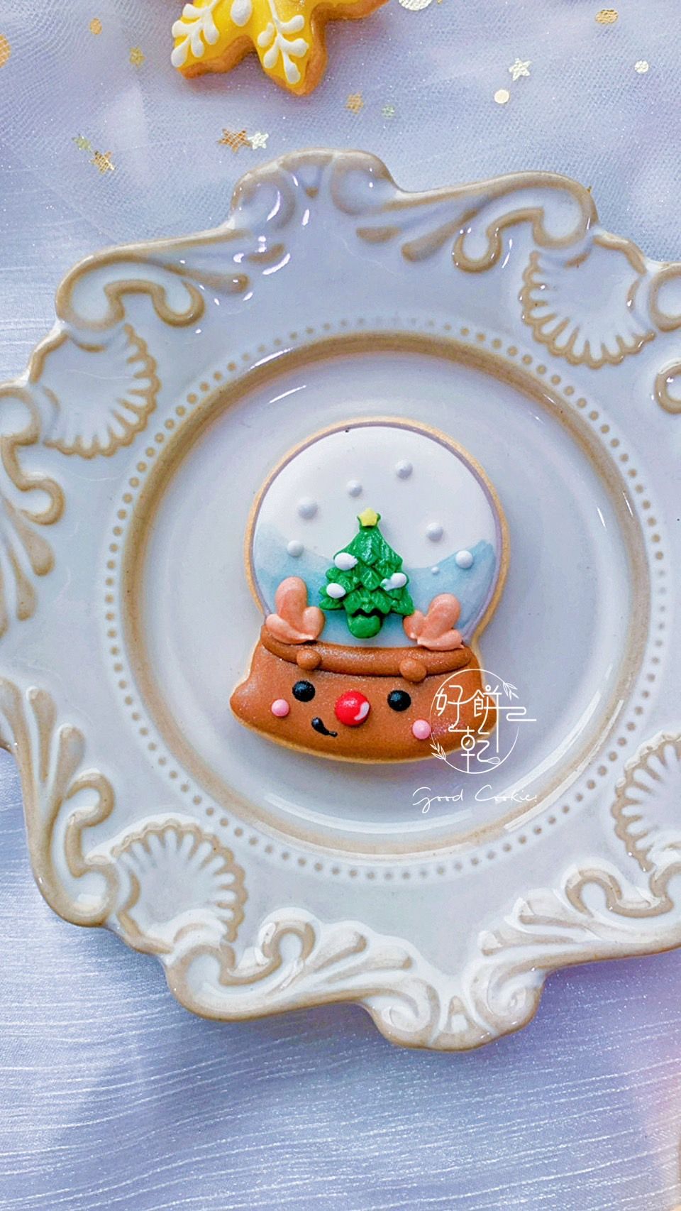 麋鹿聖誕水晶球（聖誕樹為翻糖）（寬5公分高6公分）（下單請備註出貨日未指定則統一12/20出貨）