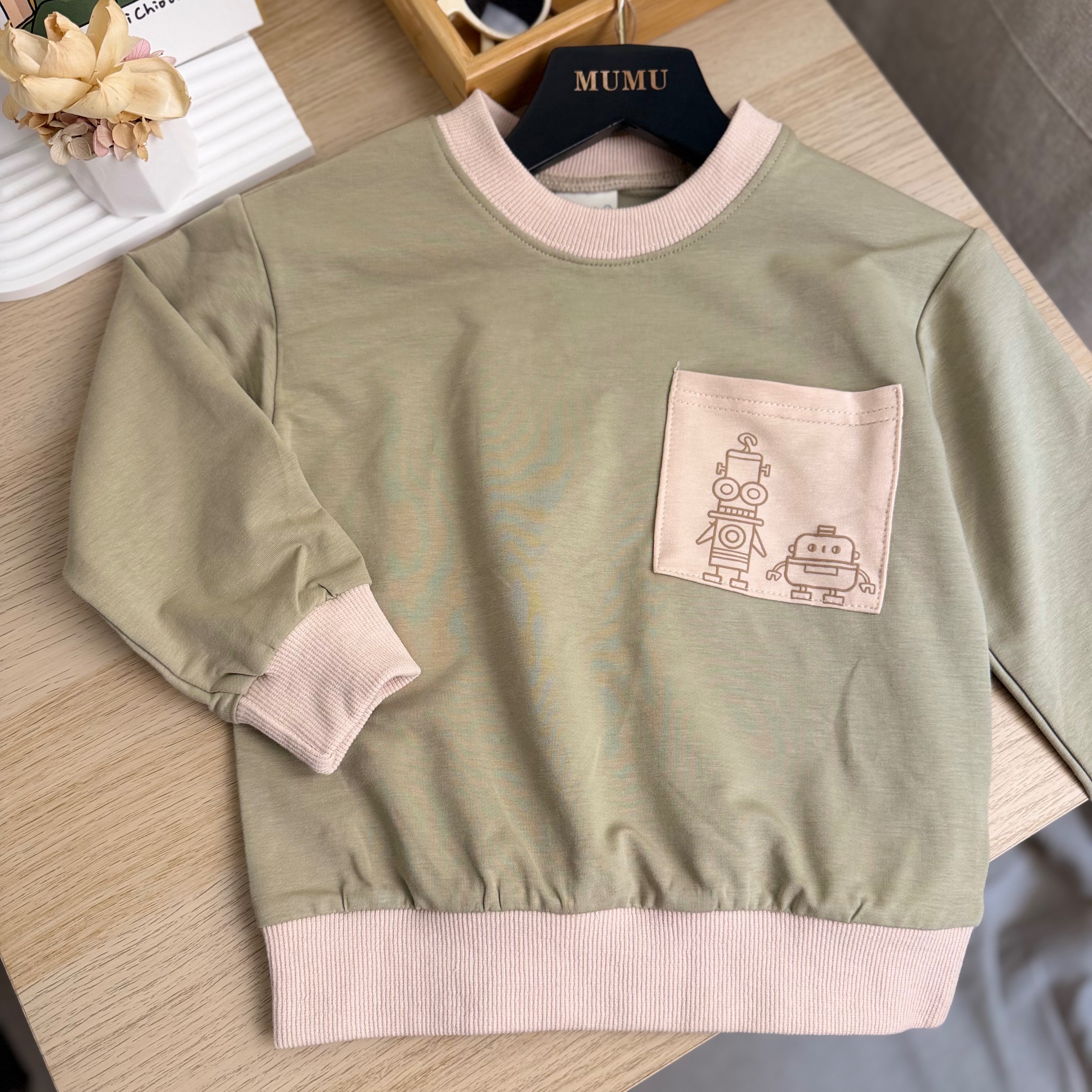 【MUMU現貨】「90-140」薄款機器人衛衣