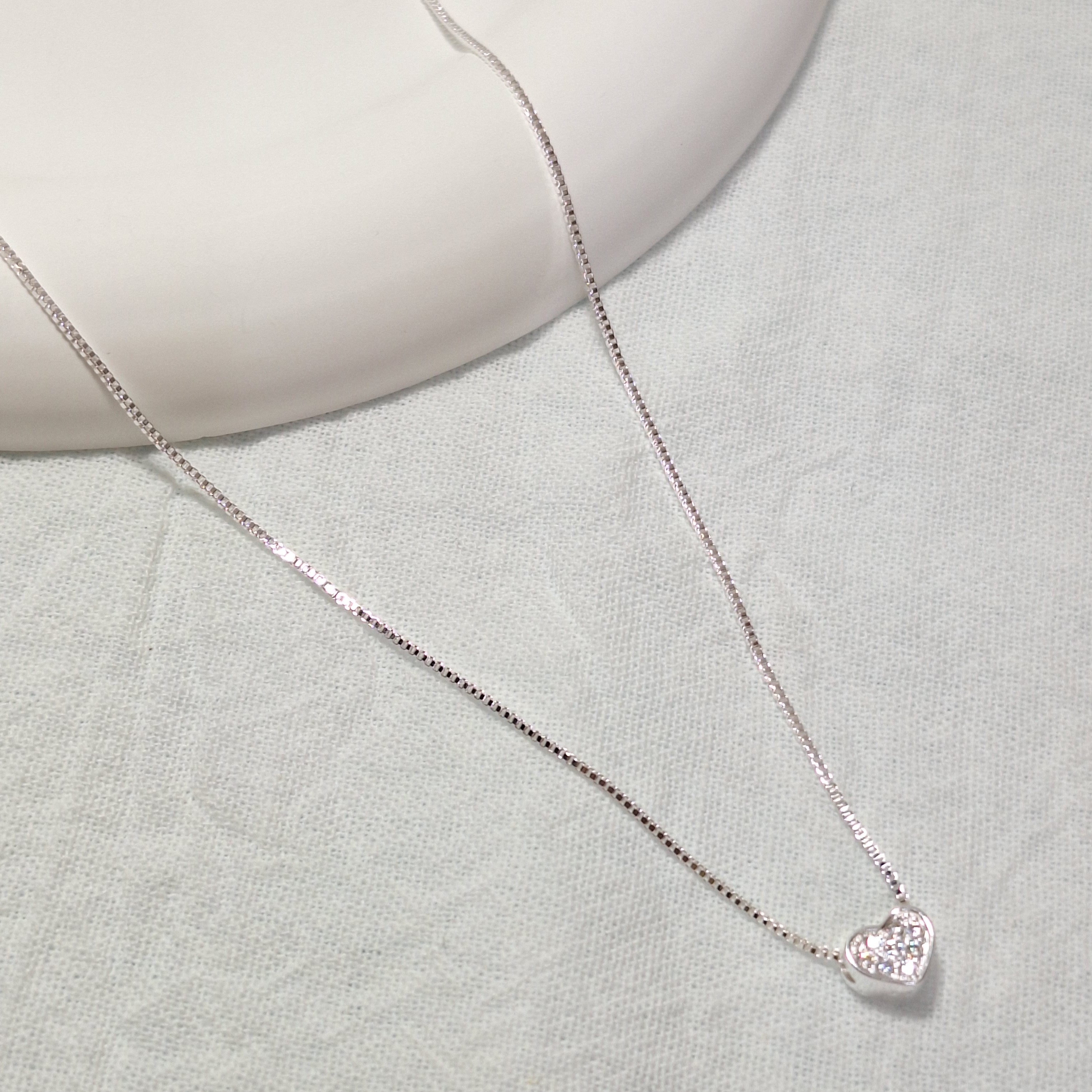 《925純銀》愛心鏤空鑲鑽項鍊