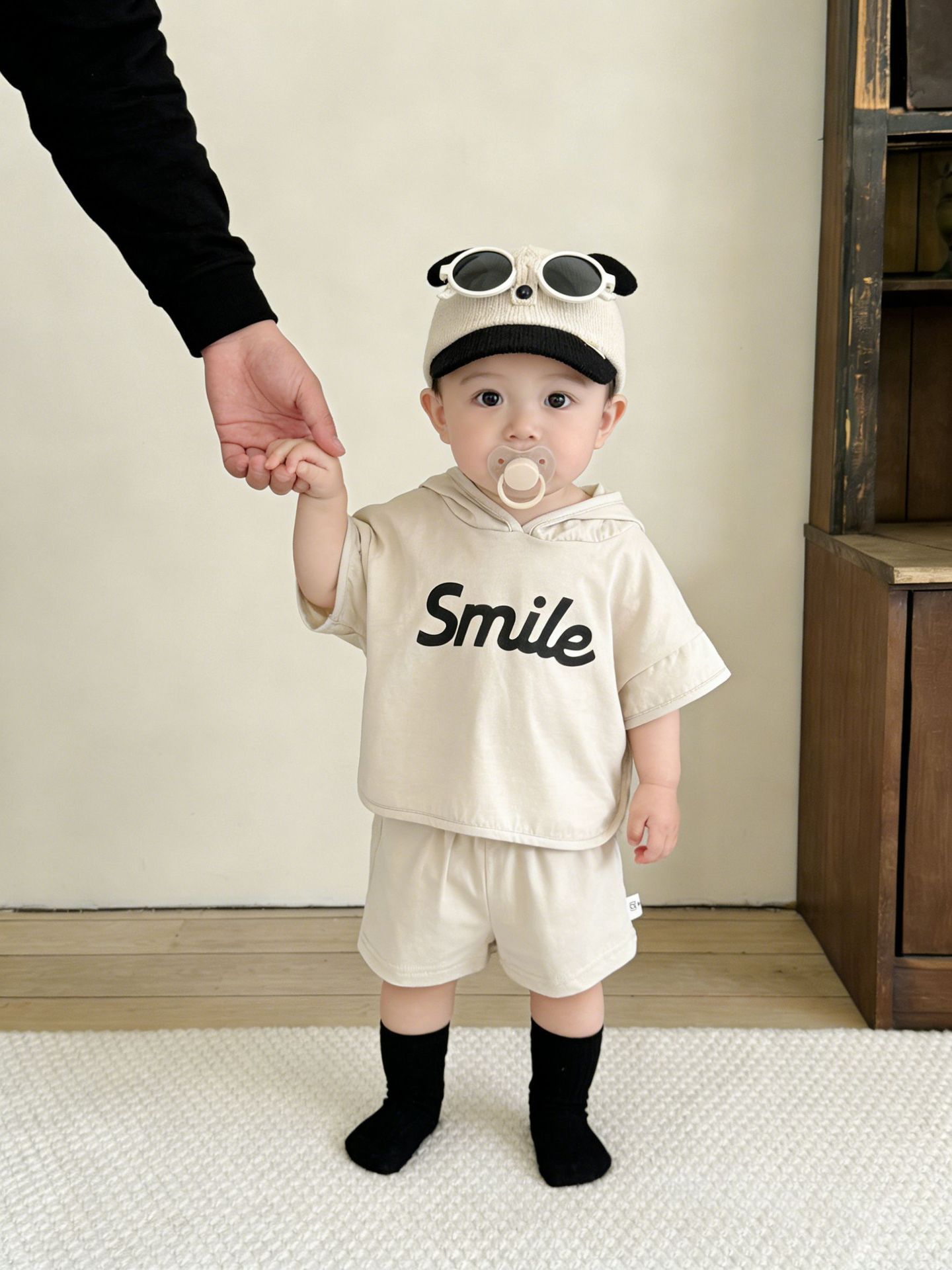 英文字連帽短袖短褲套裝