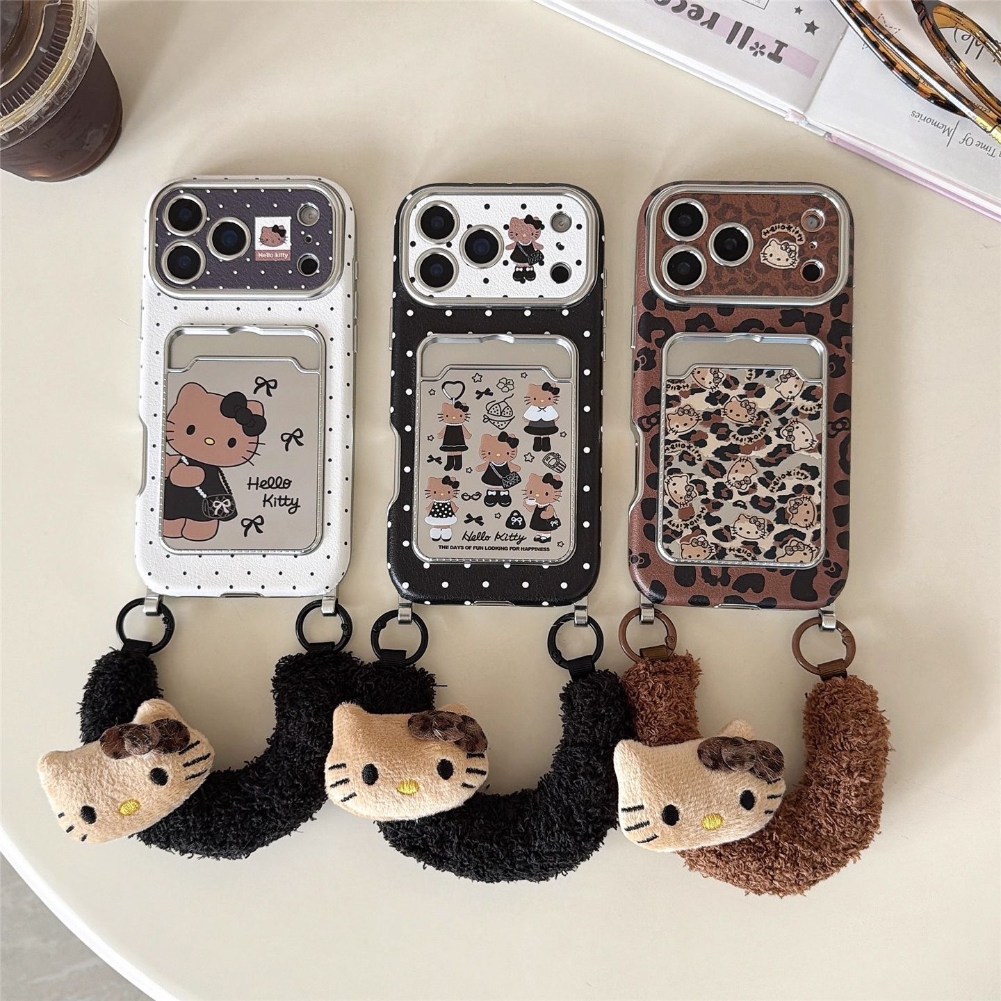 11 p.m.| 時髦高級 鏡面皮質kt 黑皮凱蒂貓 豹紋凱蒂貓 電鍍銀邊插卡 手腕掛繩iPhone手機殼（13-17）