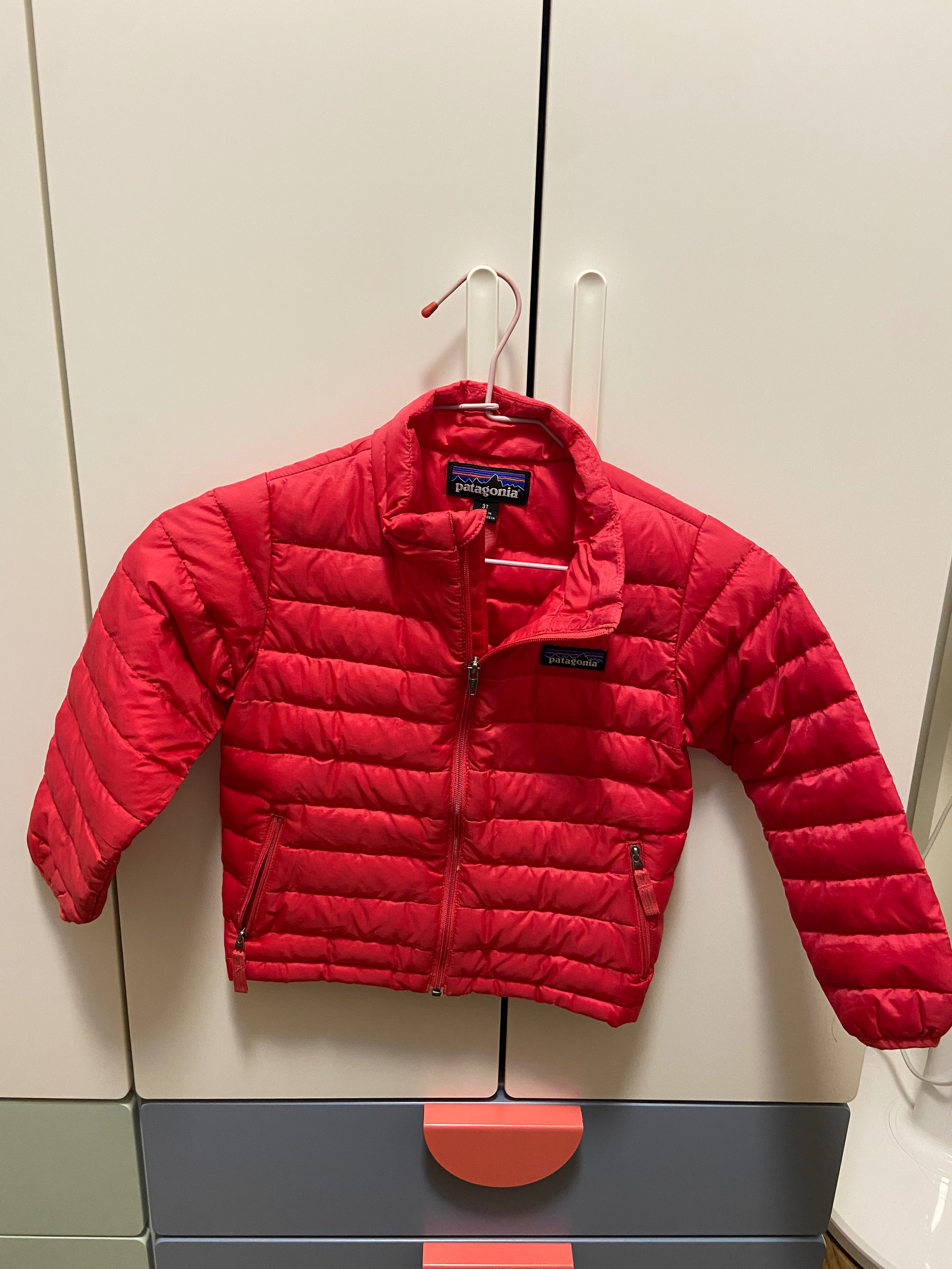 patagonia 桃紅色外套 3T