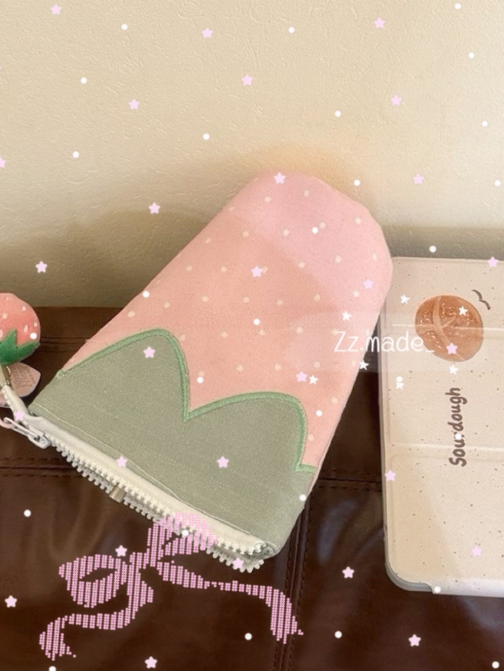 韓系草莓收納包（含掛件）